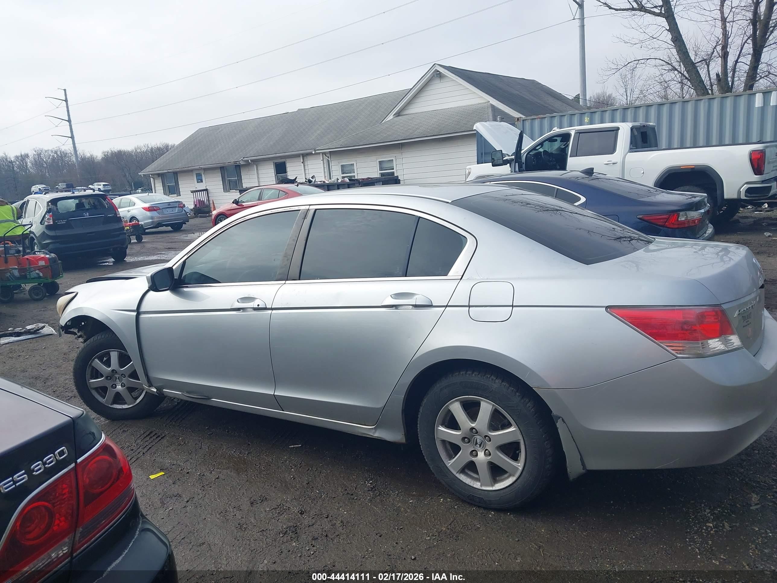 2010 Honda Accord 2.4 Lx Серебряный vin: 1HGCP2F33AA132737