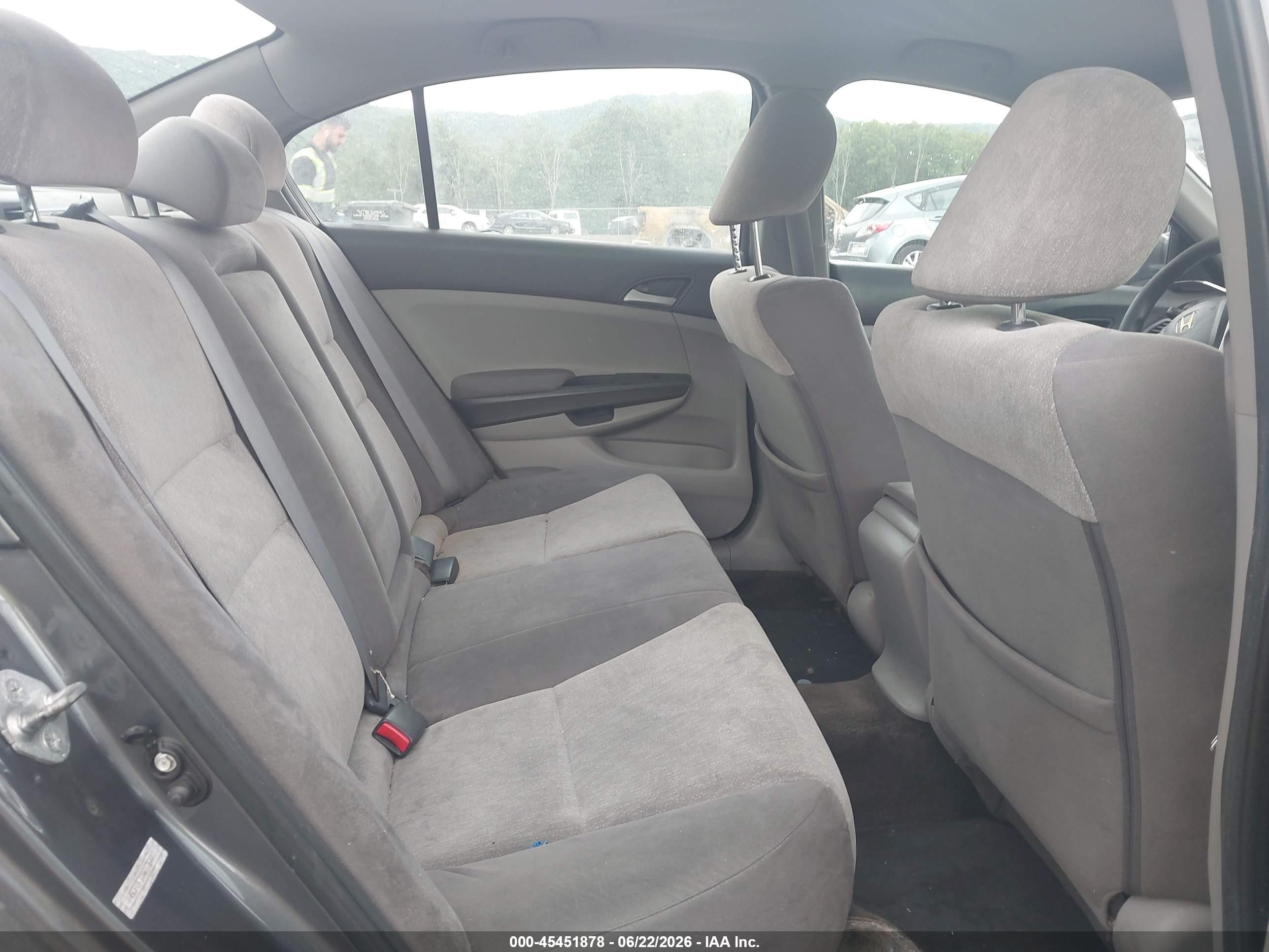 2010 Honda Accord 2.4 Lx Gray vin: 1HGCP2F33AA136447