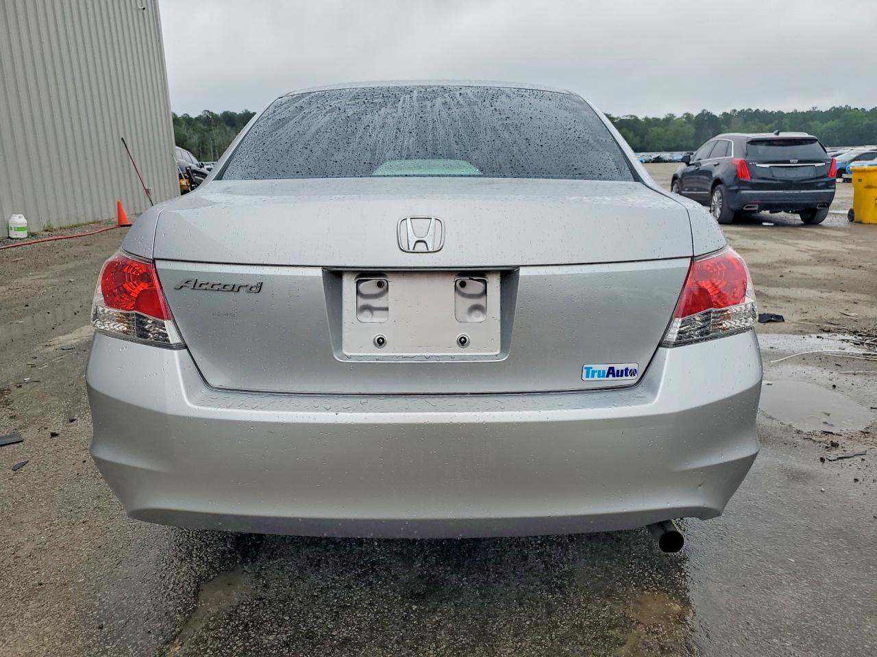 2010 Honda Accord Lx Silver vin: 1HGCP2F33AA168010