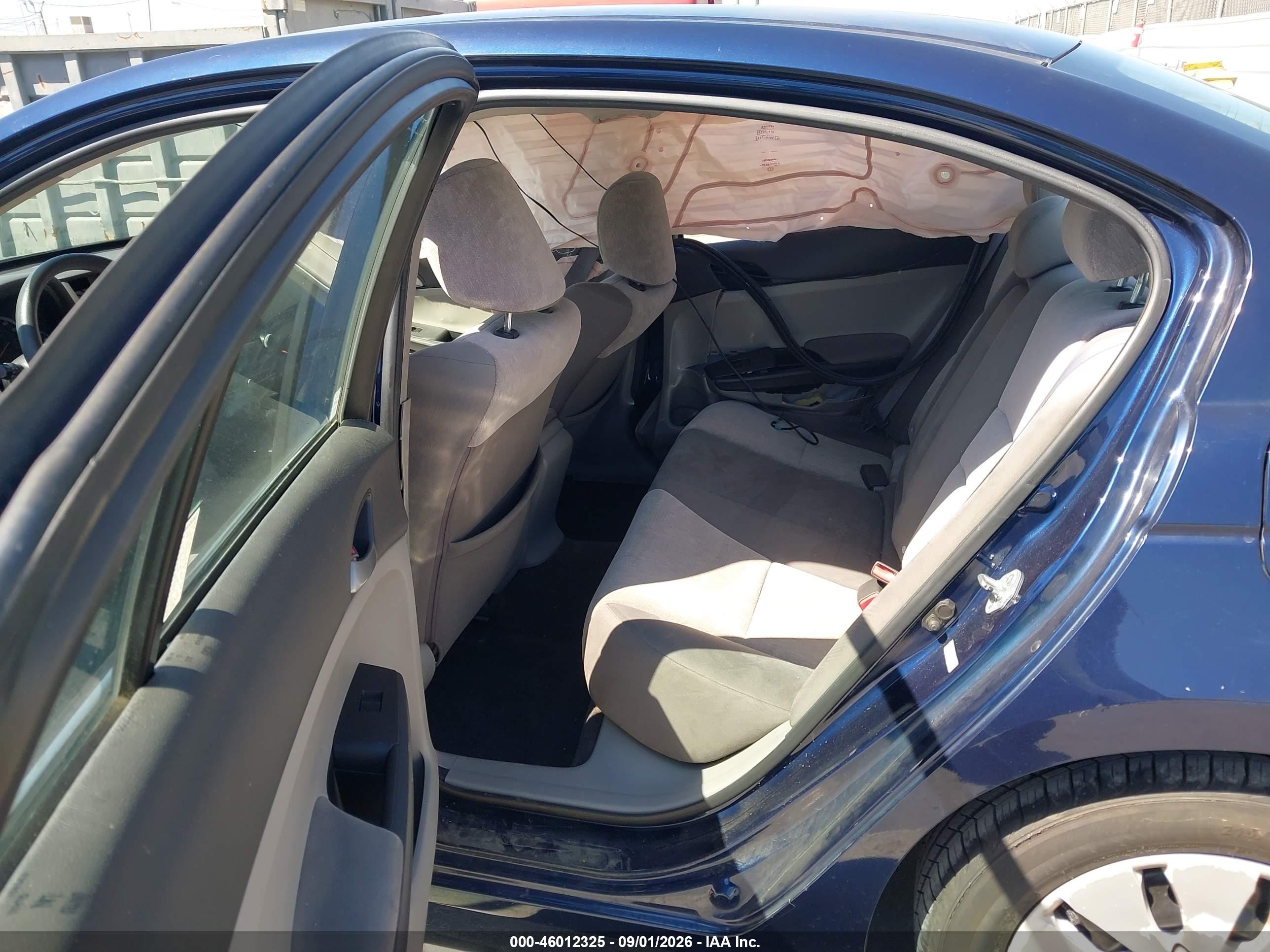 2010 Honda Accord 2.4 Lx Dark Blue vin: 1HGCP2F33AA184904