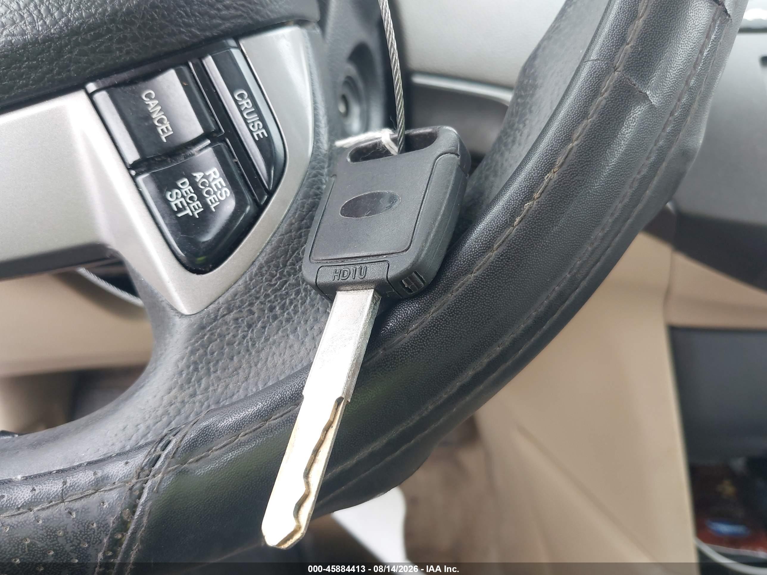 2010 Honda Accord 2.4 Lx Белый vin: 1HGCP2F33AA186281