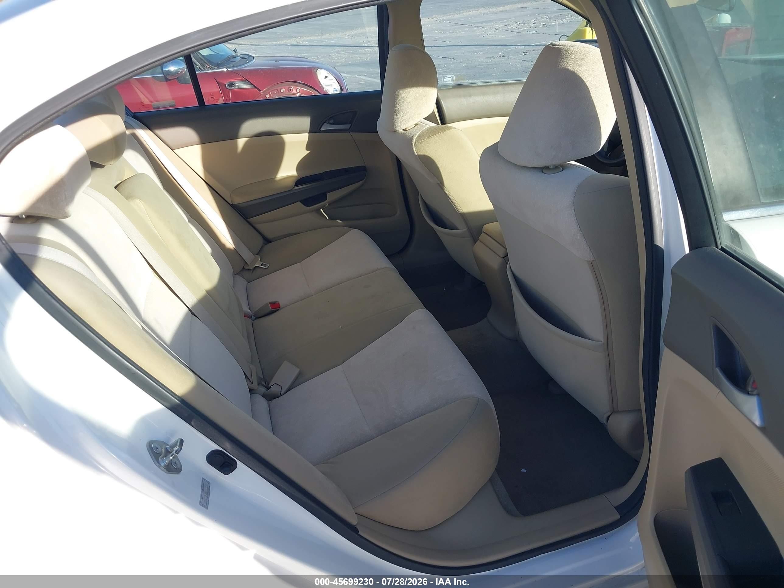 2010 Honda Accord 2.4 Lx White vin: 1HGCP2F33AA190167