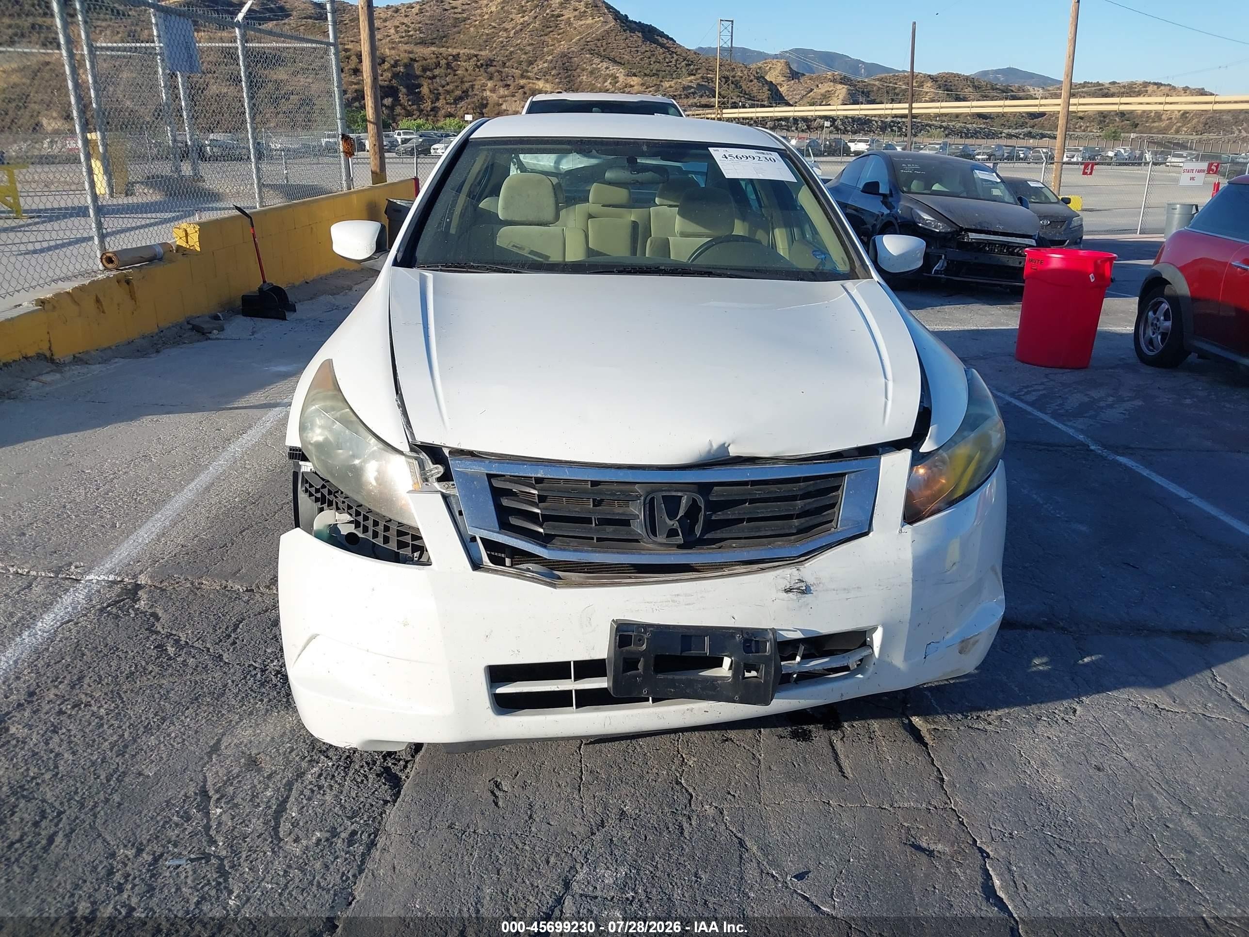 2010 Honda Accord 2.4 Lx White vin: 1HGCP2F33AA190167