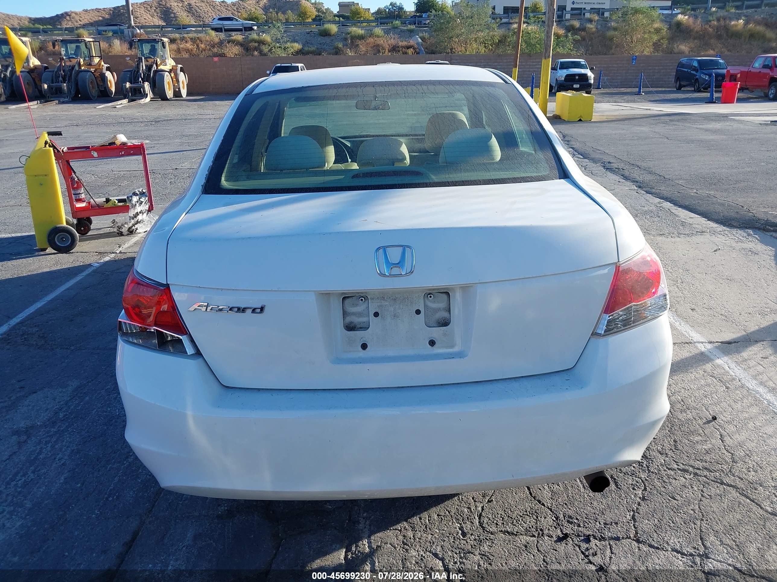 2010 Honda Accord 2.4 Lx White vin: 1HGCP2F33AA190167