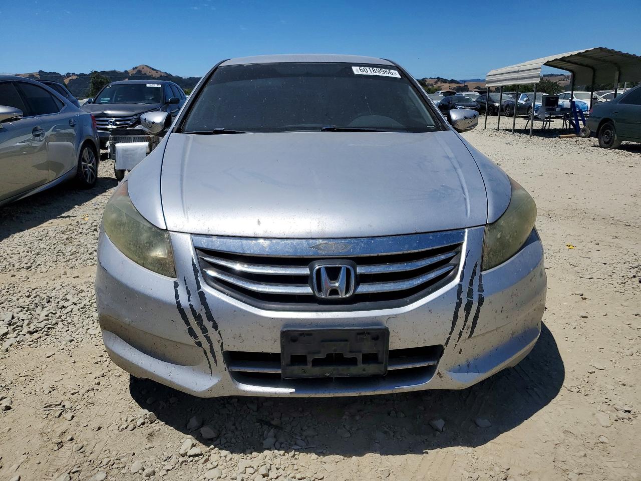 2011 Honda Accord Lx Silver vin: 1HGCP2F33BA006833