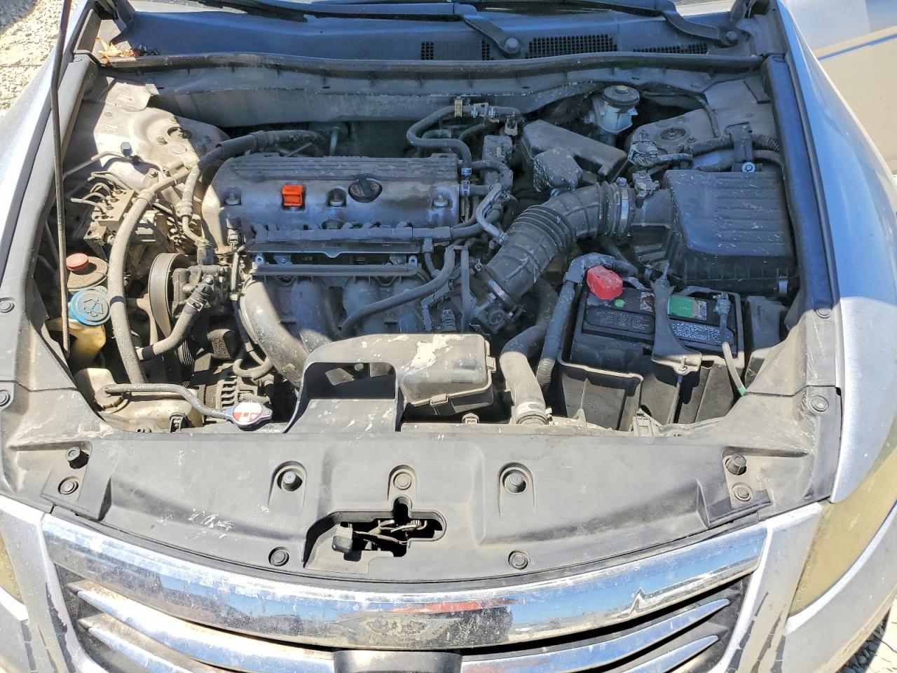 2011 Honda Accord Lx Silver vin: 1HGCP2F33BA006833