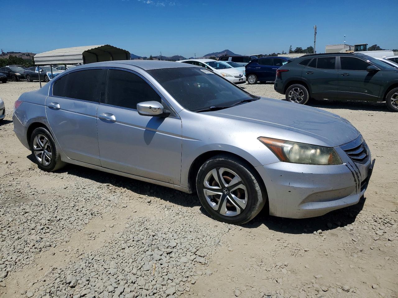 2011 Honda Accord Lx Silver vin: 1HGCP2F33BA006833
