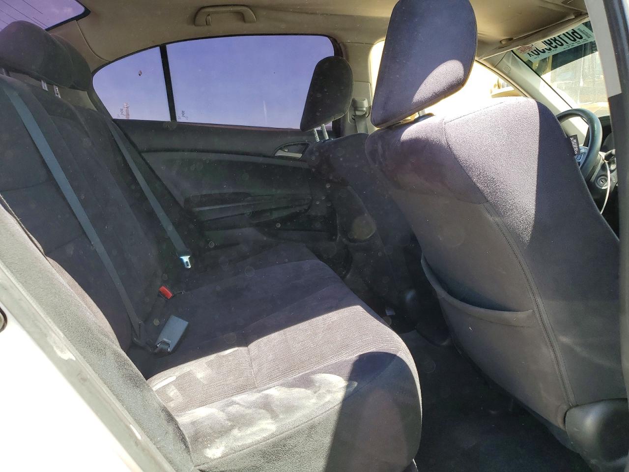 2011 Honda Accord Lx Silver vin: 1HGCP2F33BA006833