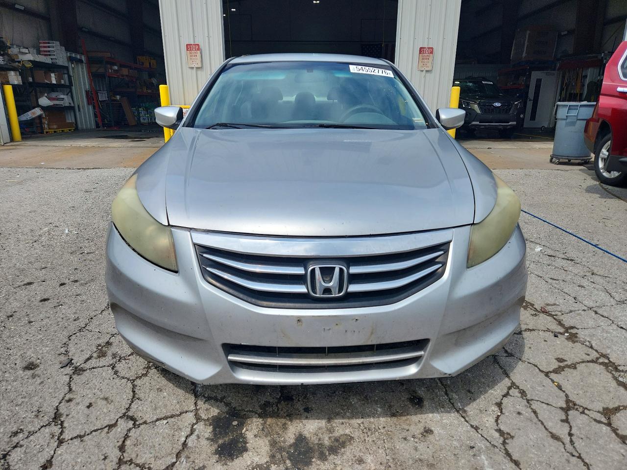 2011 Honda Accord Lx Silver vin: 1HGCP2F33BA022627