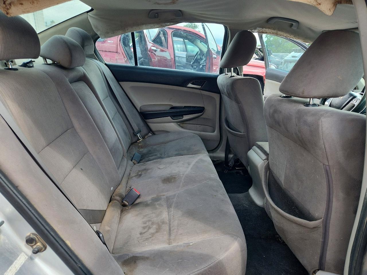 2011 Honda Accord Lx Silver vin: 1HGCP2F33BA022627
