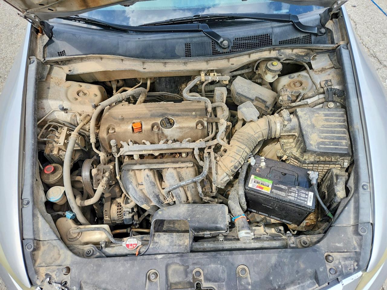 2011 Honda Accord Lx Silver vin: 1HGCP2F33BA022627