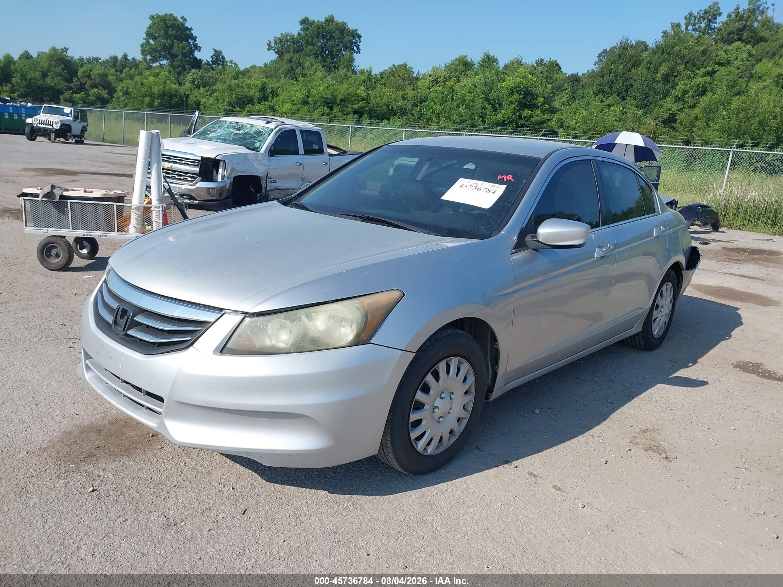 2011 Honda Accord 2.4 Lx Silver vin: 1HGCP2F33BA030646