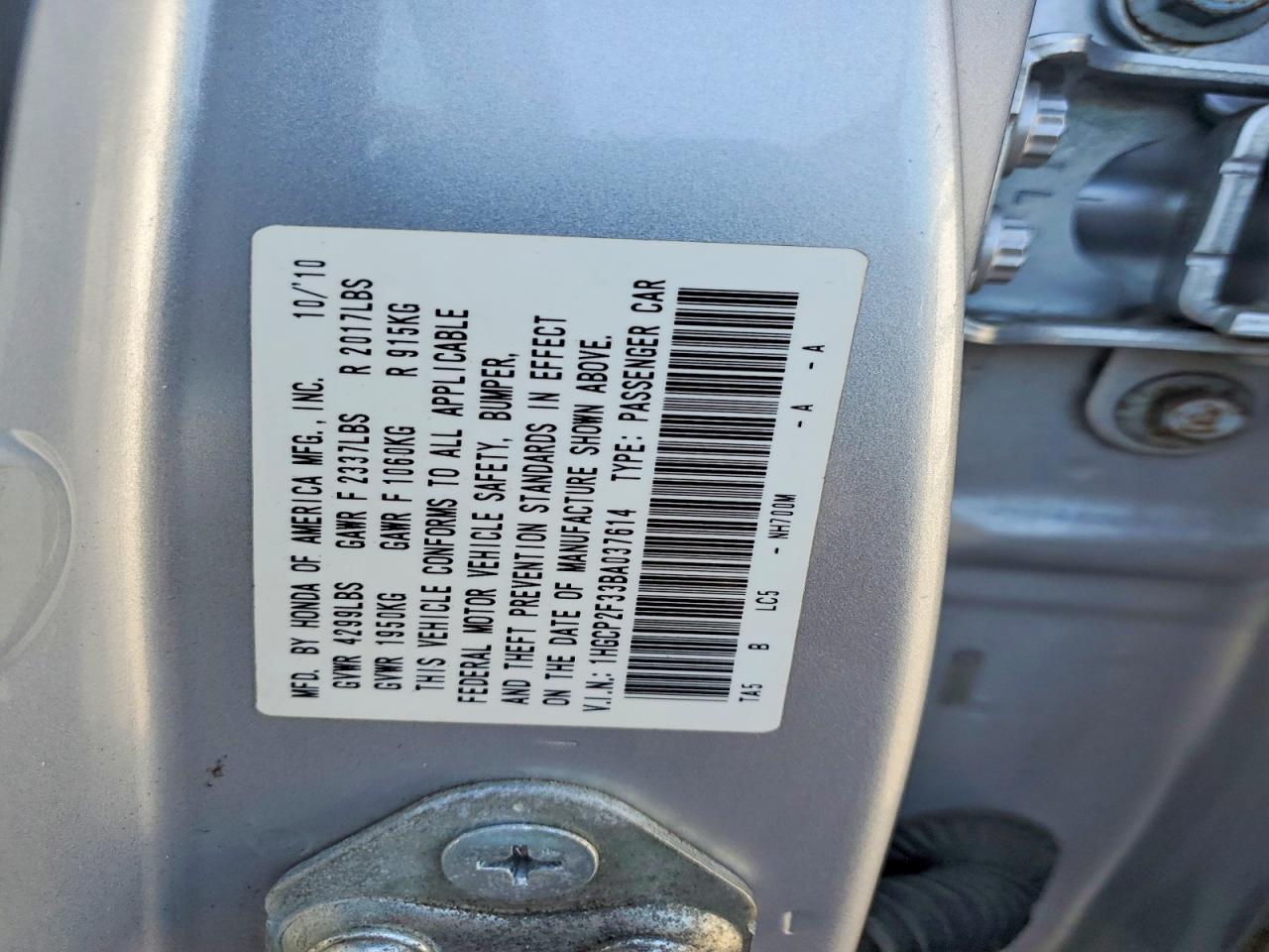 2011 Honda Accord Lx Silver vin: 1HGCP2F33BA037614