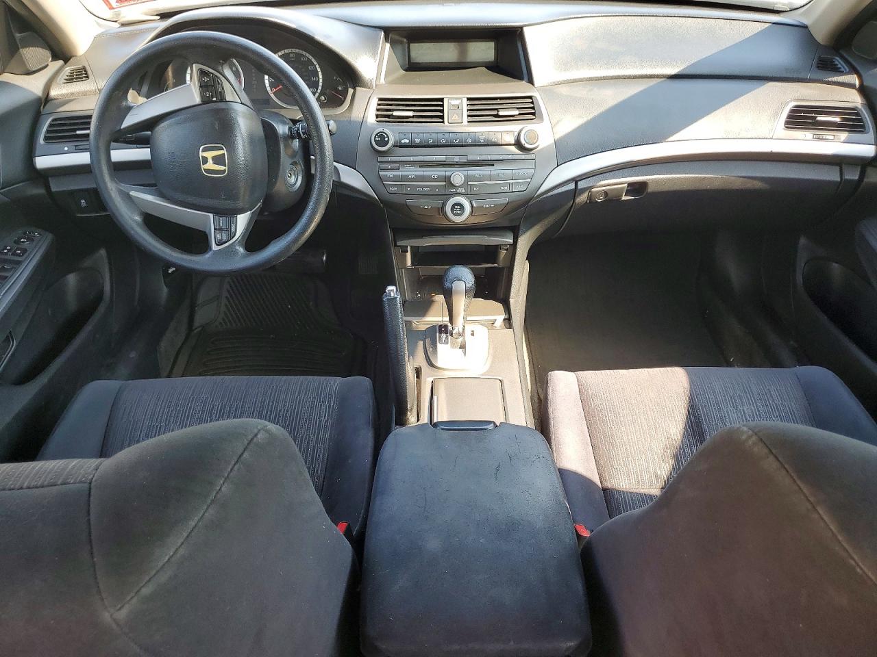 2011 Honda Accord Lx Silver vin: 1HGCP2F33BA037614