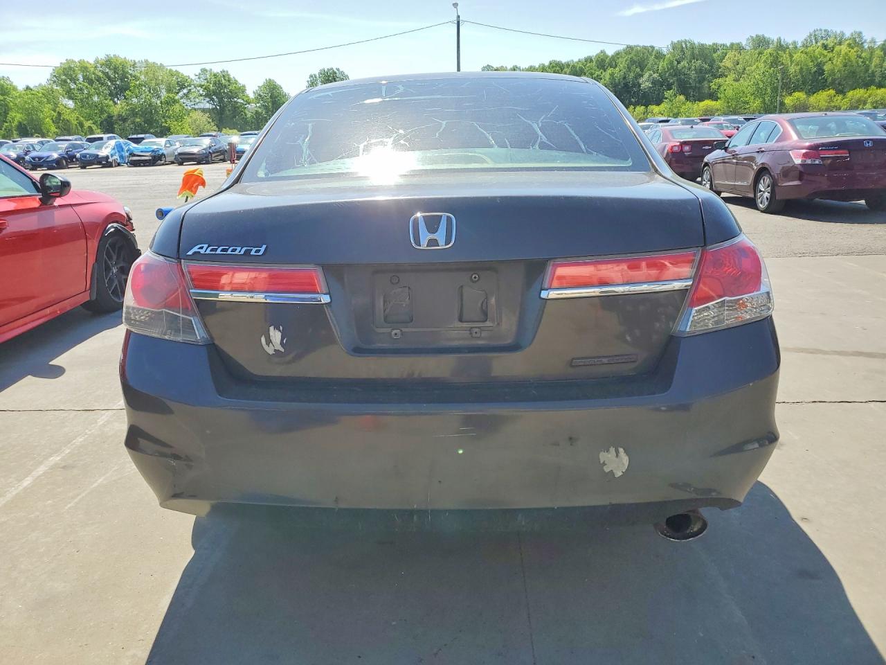 2011 Honda Accord Lx Gray vin: 1HGCP2F33BA082892