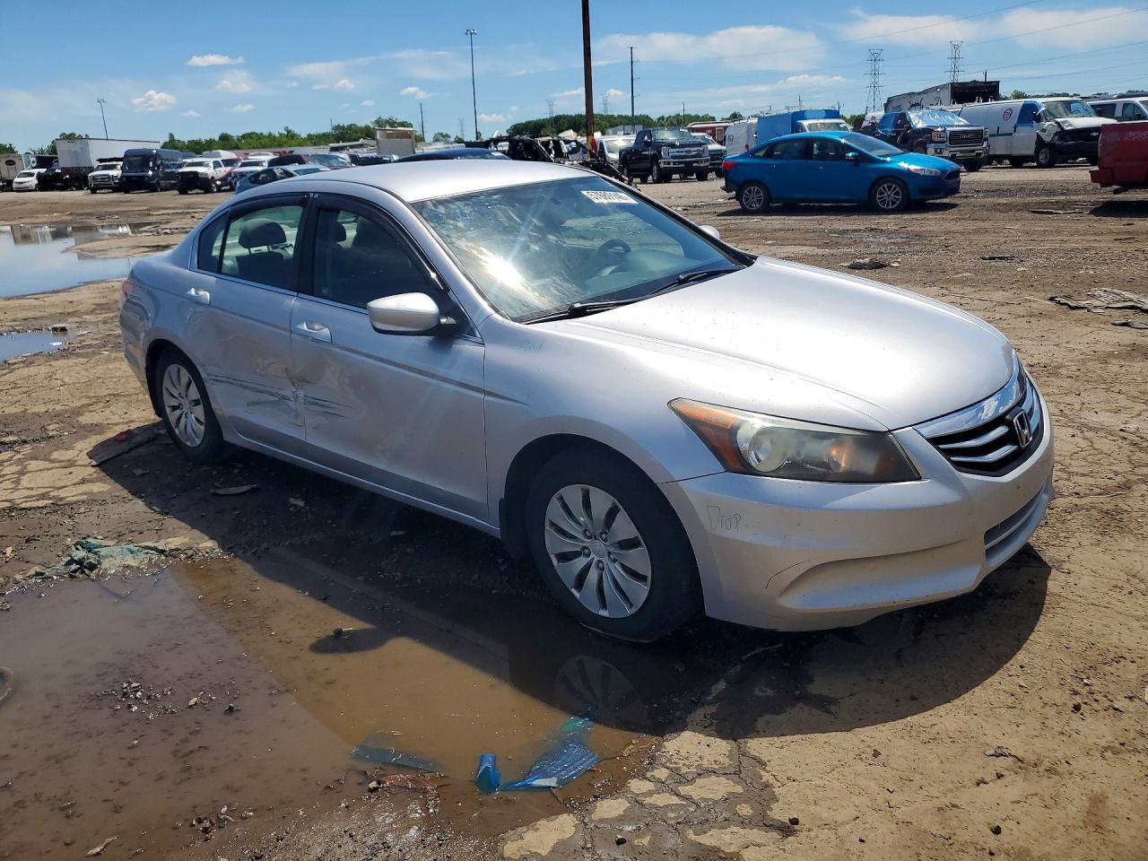 2011 Honda Accord Lx Silver vin: 1HGCP2F33BA106575