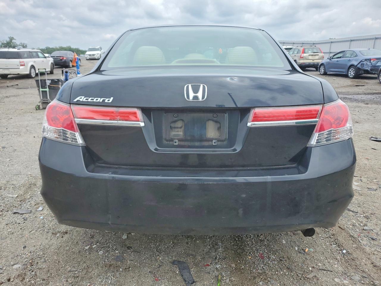 2011 Honda Accord Lx Black vin: 1HGCP2F33BA122498