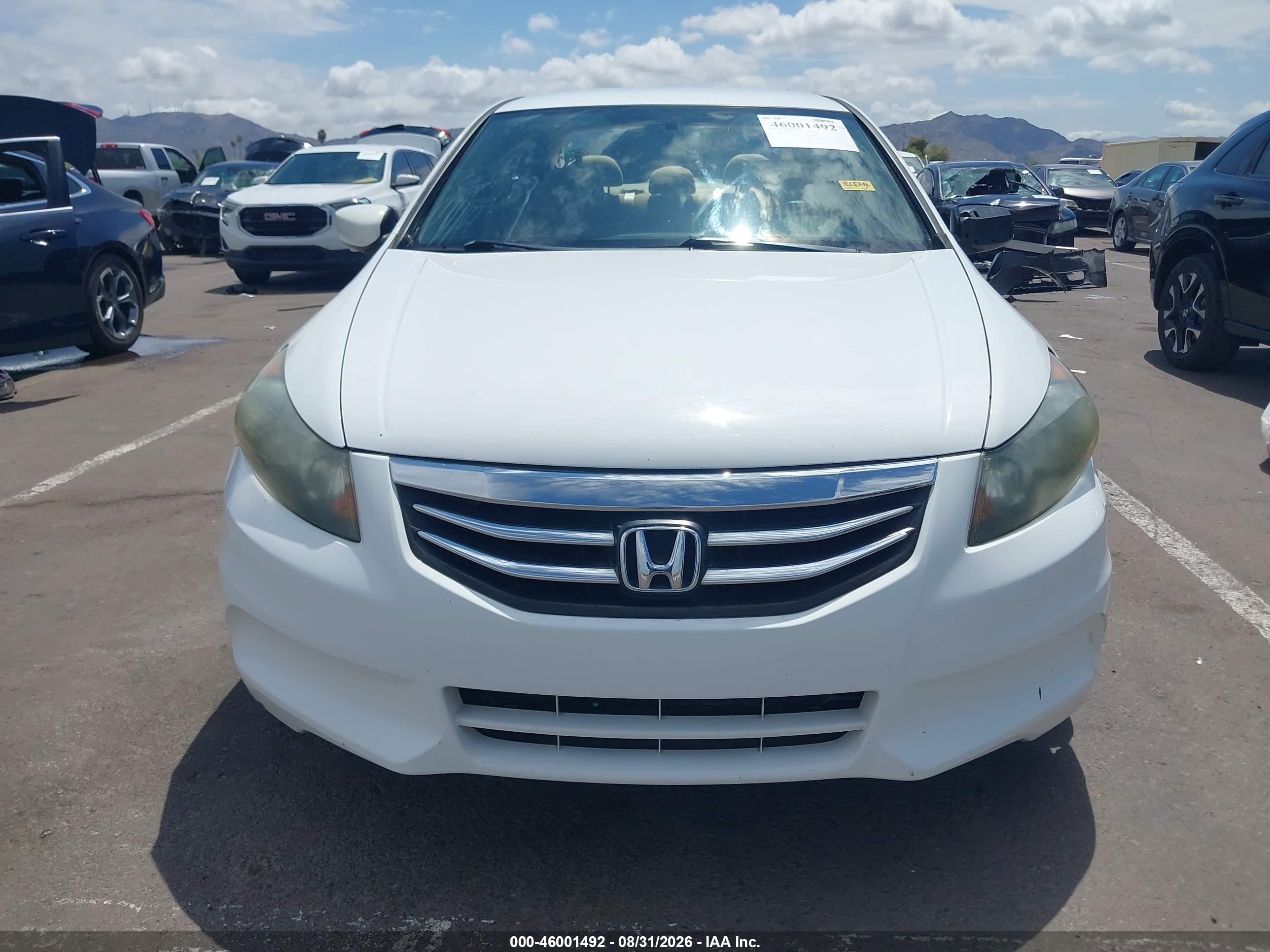 2011 Honda Accord 2.4 Lx White vin: 1HGCP2F33BA122873