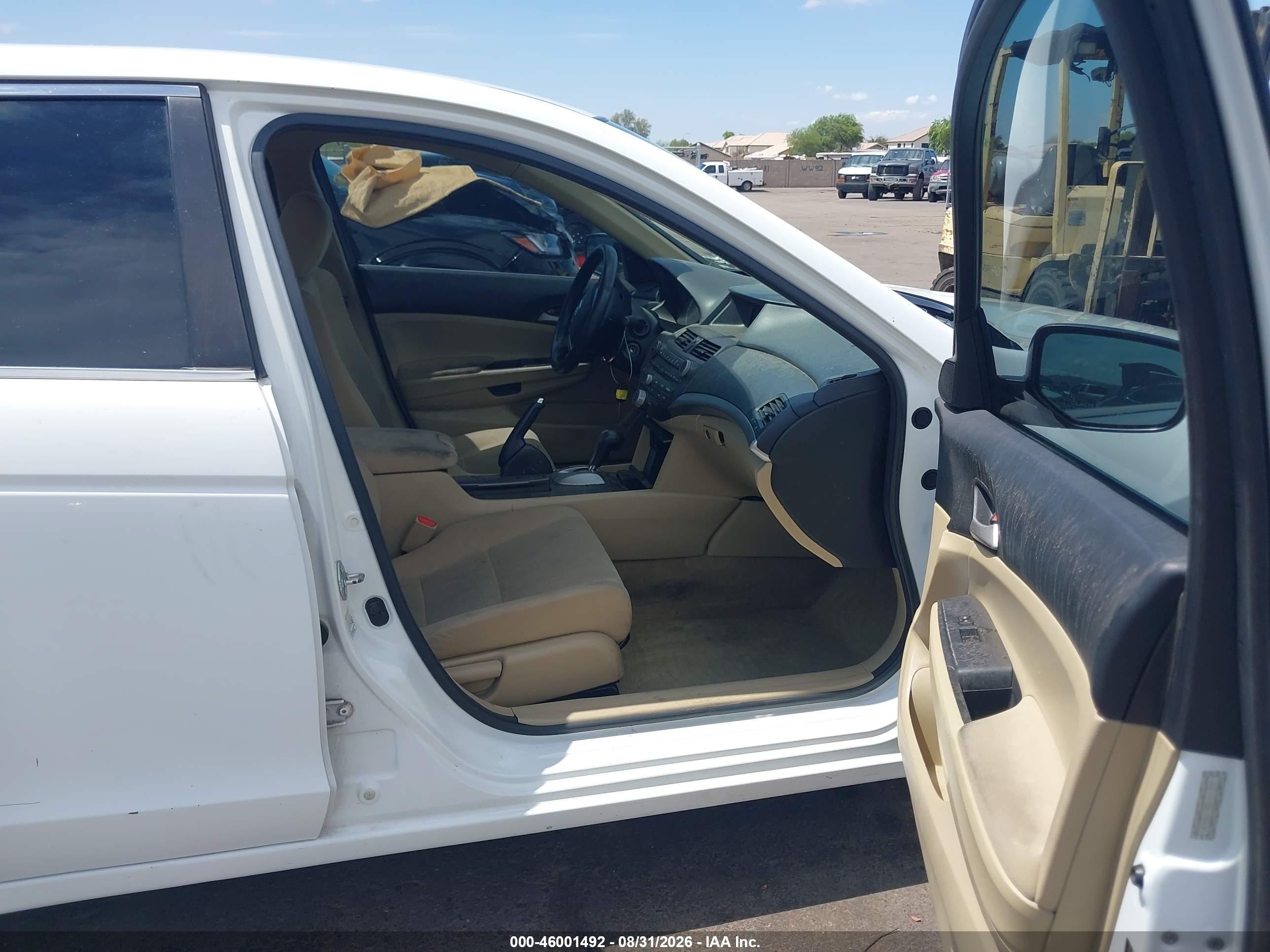 2011 Honda Accord 2.4 Lx White vin: 1HGCP2F33BA122873