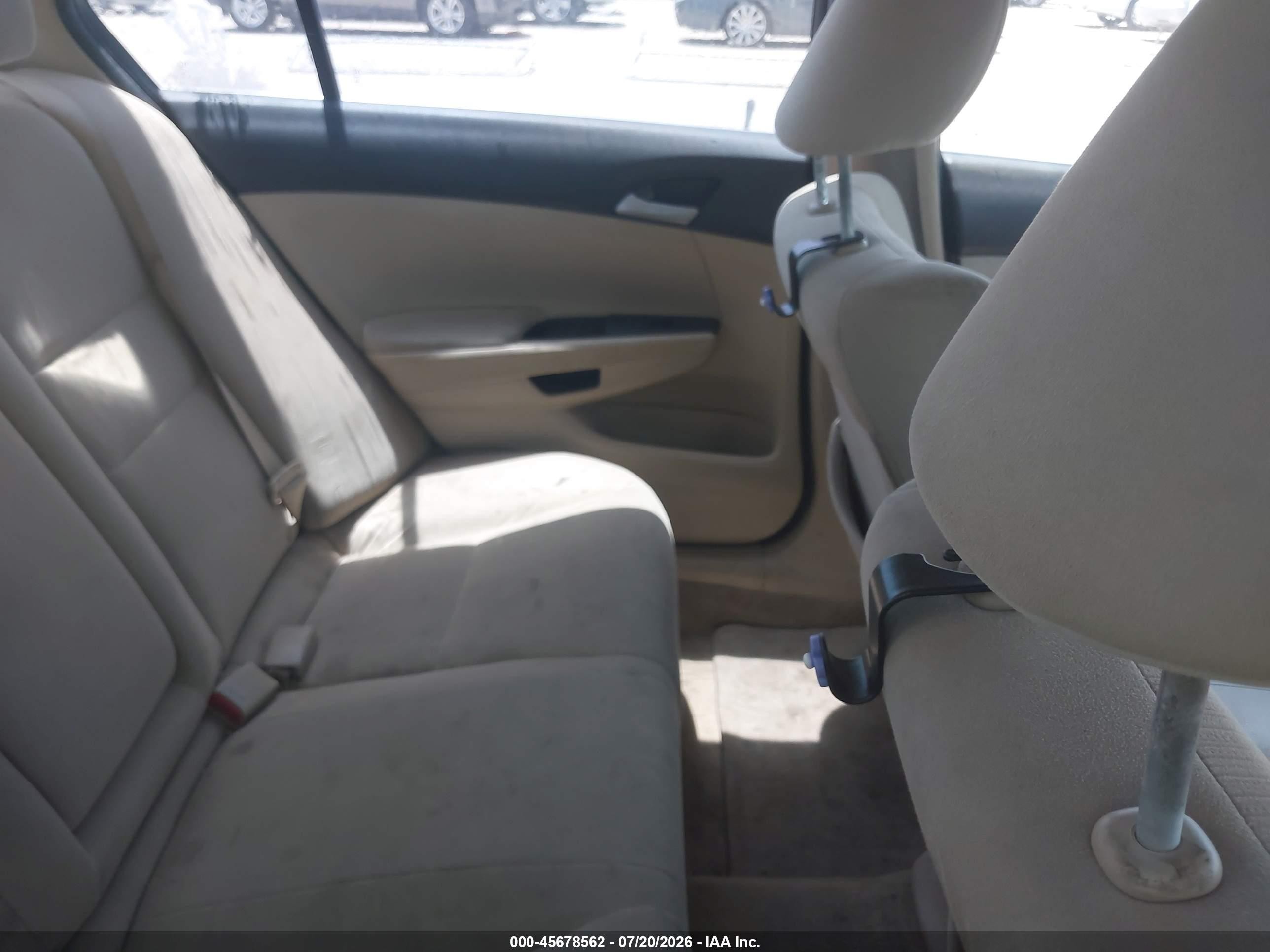 2012 Honda Accord Sdn Lx White vin: 1HGCP2F33CA030423