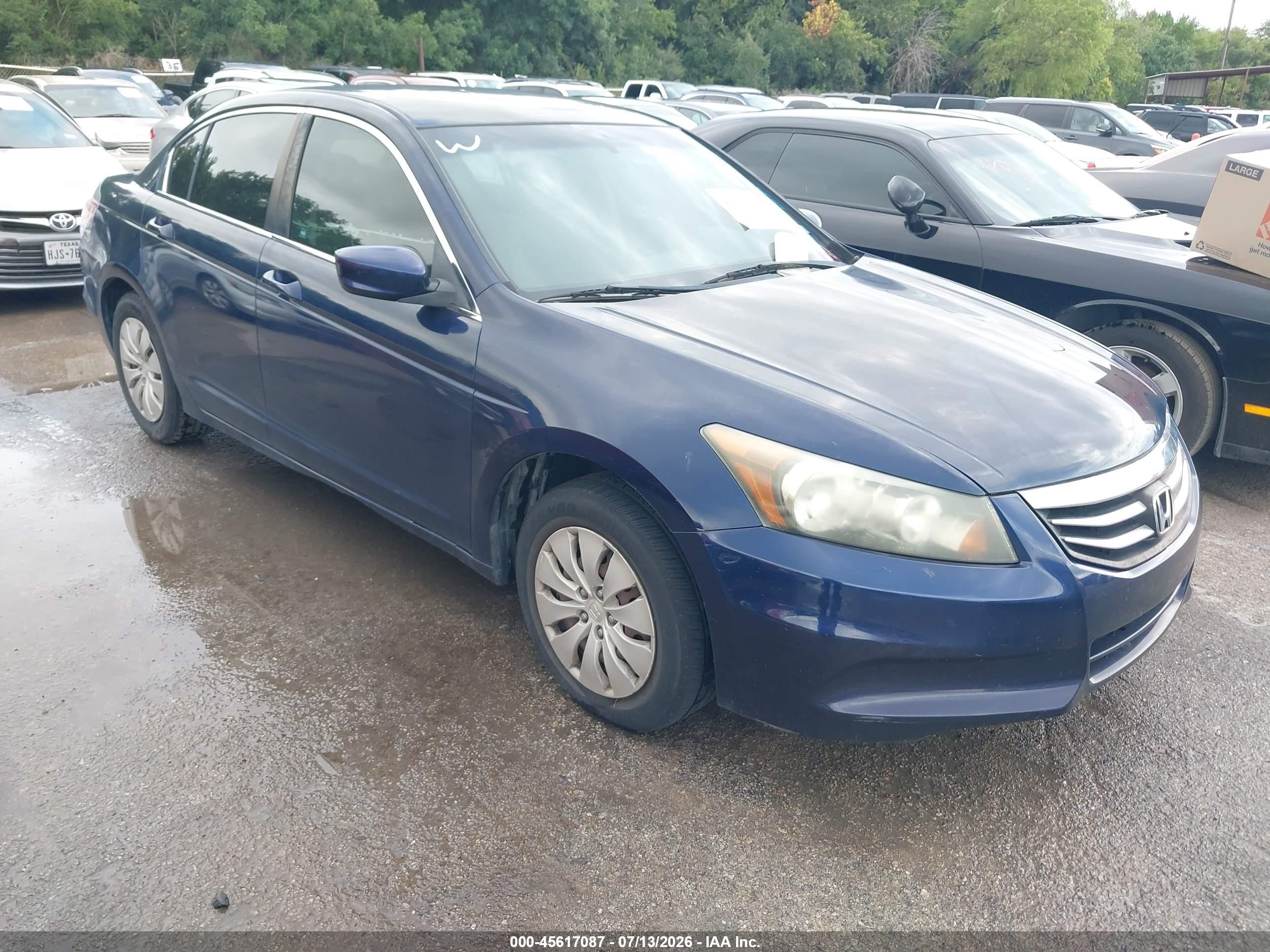 1HGCP2F33CA078827