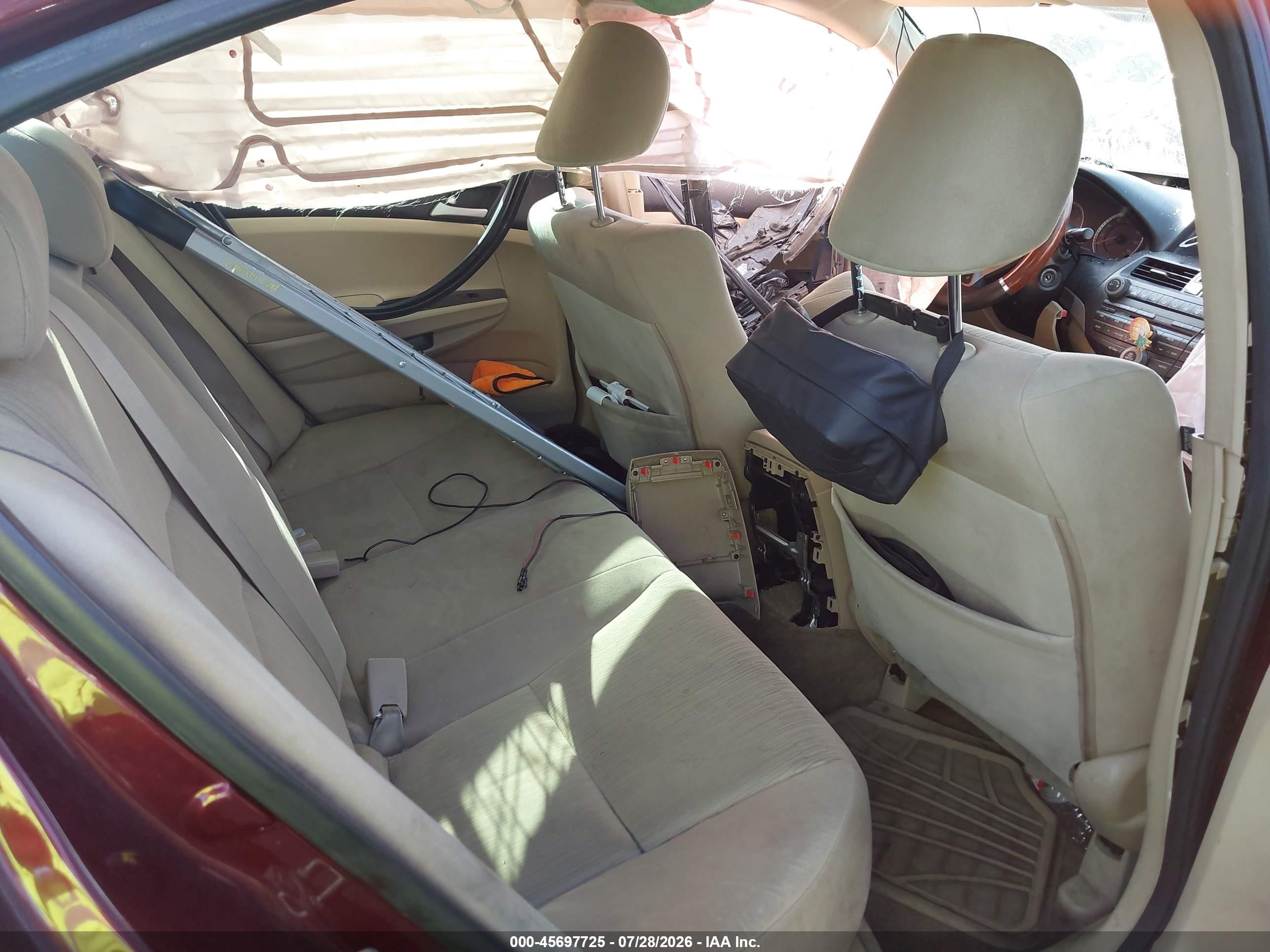 2012 Honda Accord Sdn Lx Burgundy vin: 1HGCP2F33CA114354