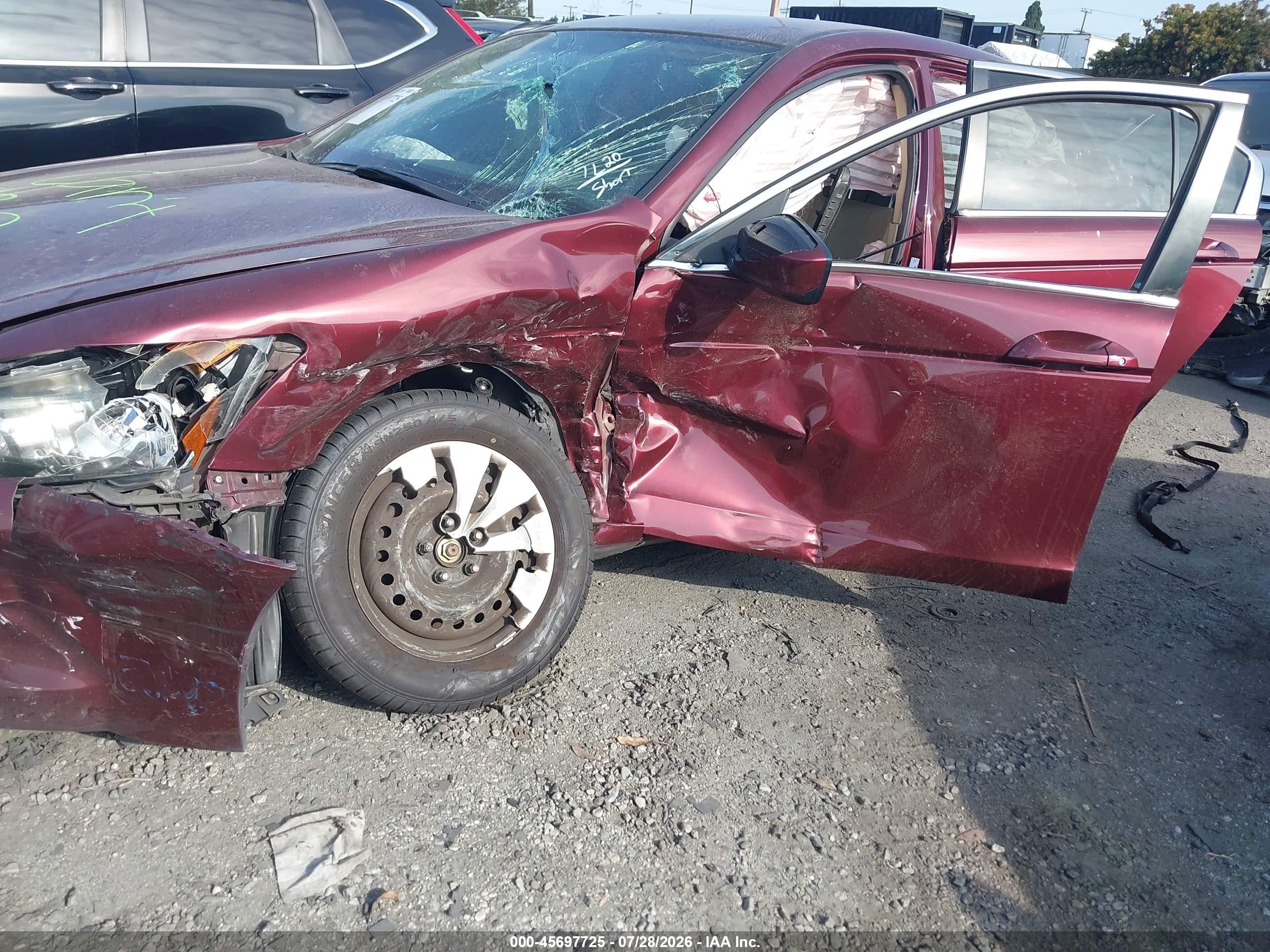 2012 Honda Accord Sdn Lx Burgundy vin: 1HGCP2F33CA114354