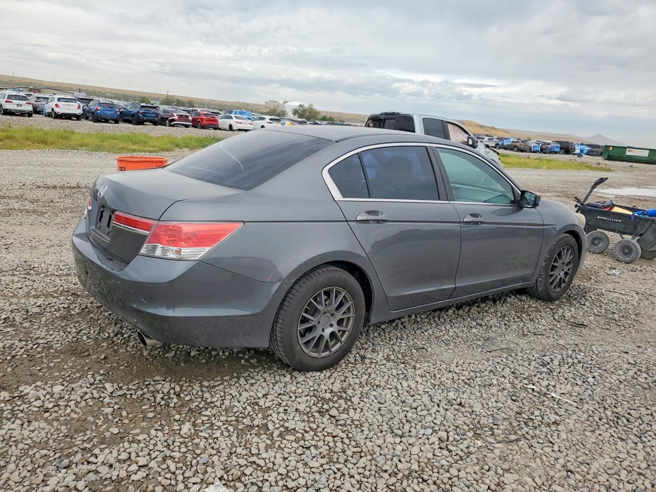 2012 Honda Accord Lx Gray vin: 1HGCP2F33CA137567