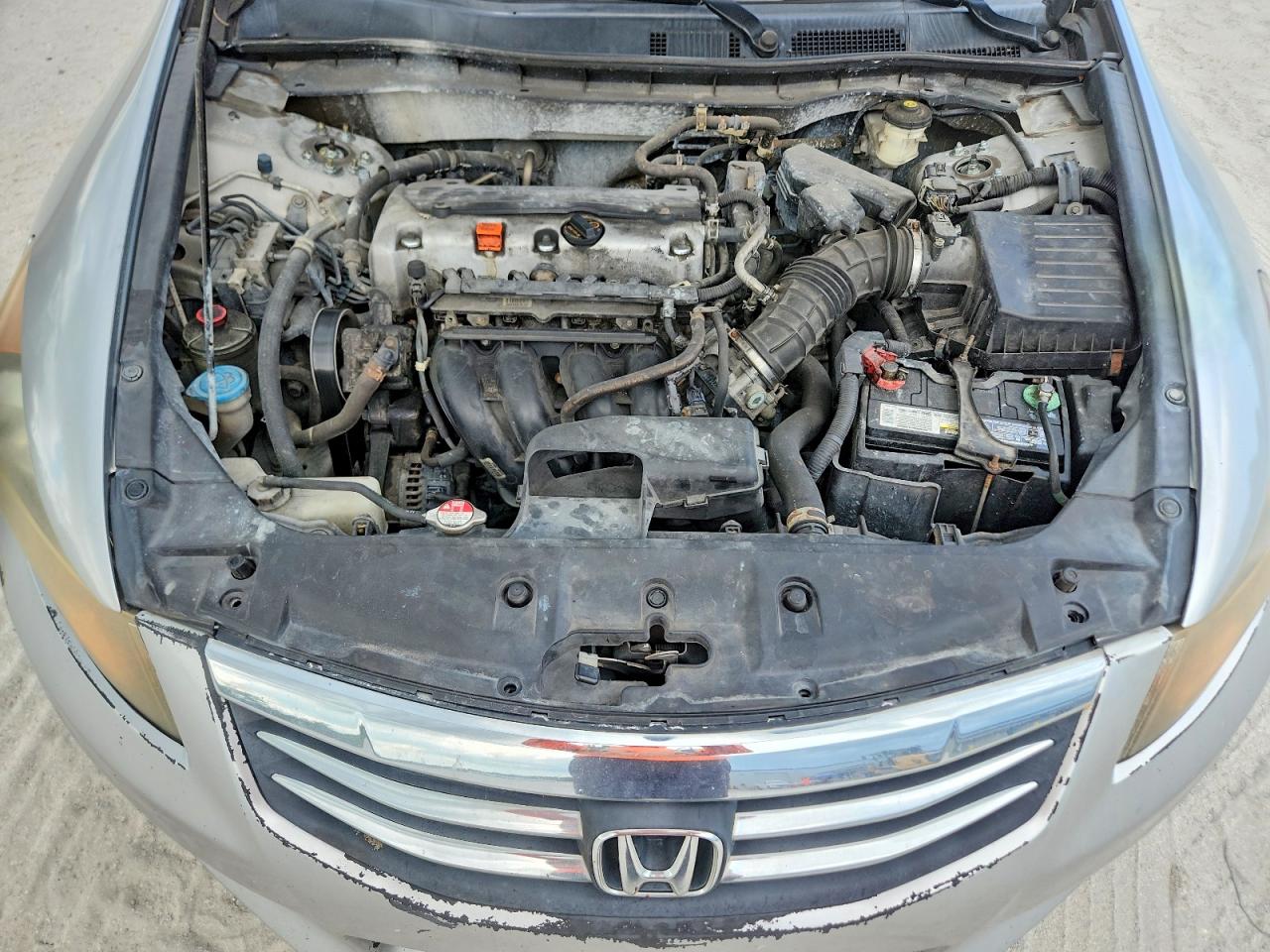 2012 Honda Accord Lx Серебряный vin: 1HGCP2F33CA215426