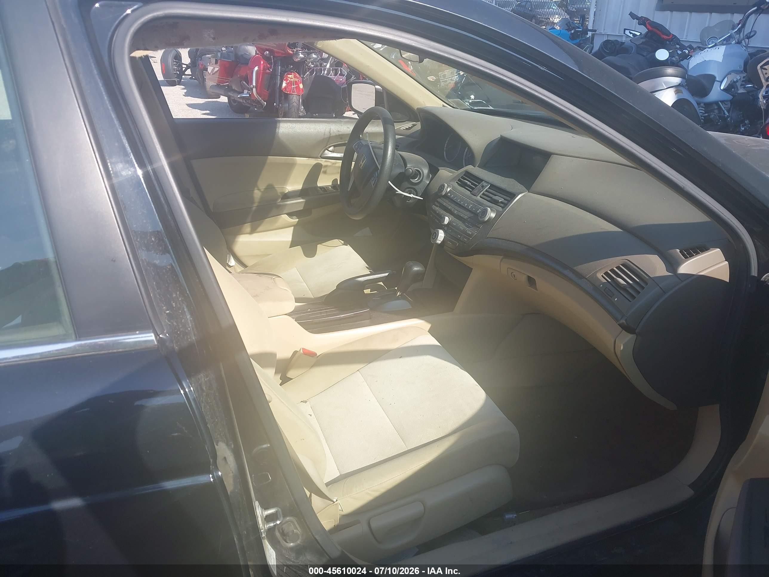 2010 Honda Accord 2.4 Lx Black vin: 1HGCP2F34AA024000
