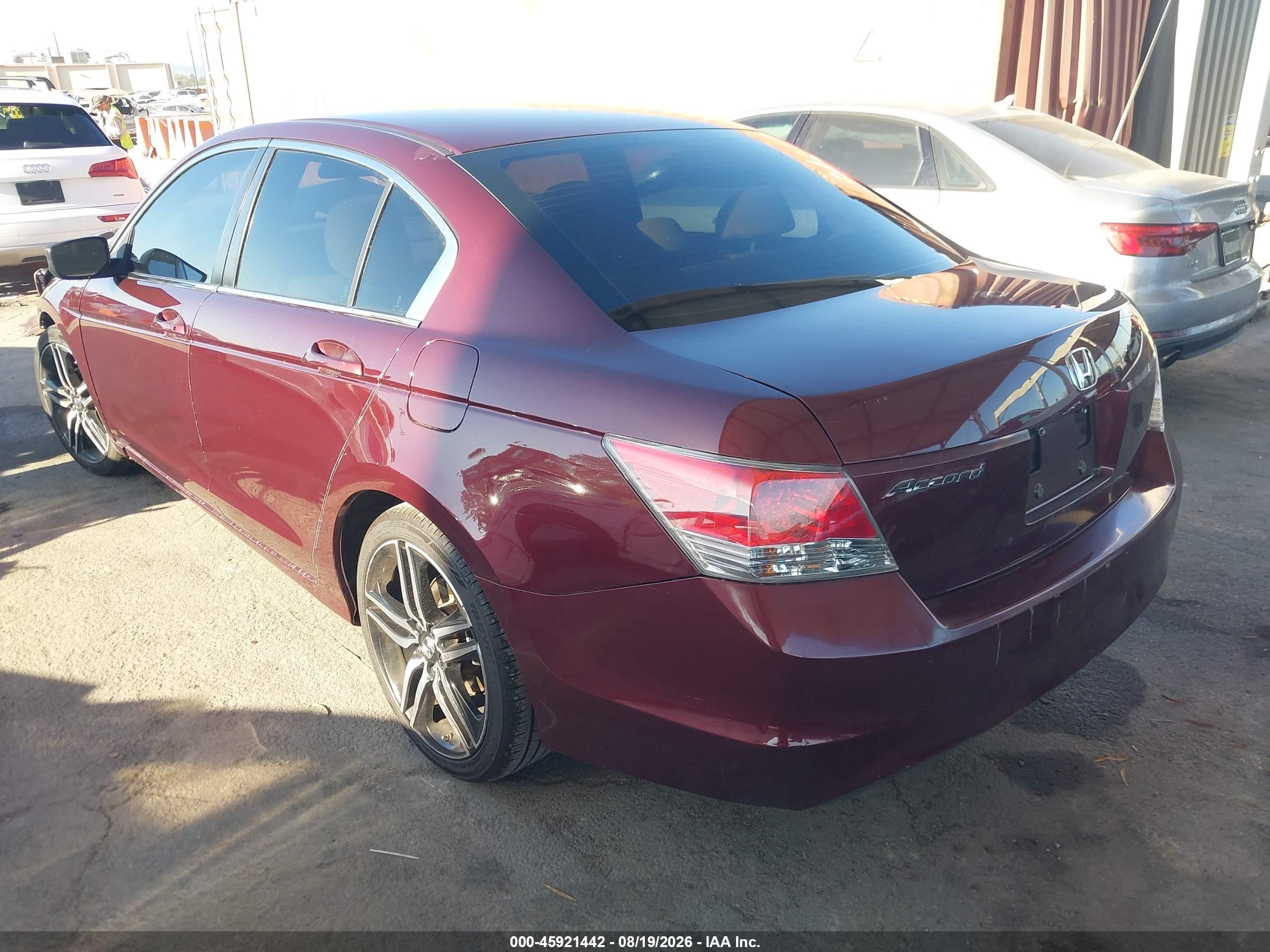 2010 Honda Accord 2.4 Lx Red vin: 1HGCP2F34AA049673