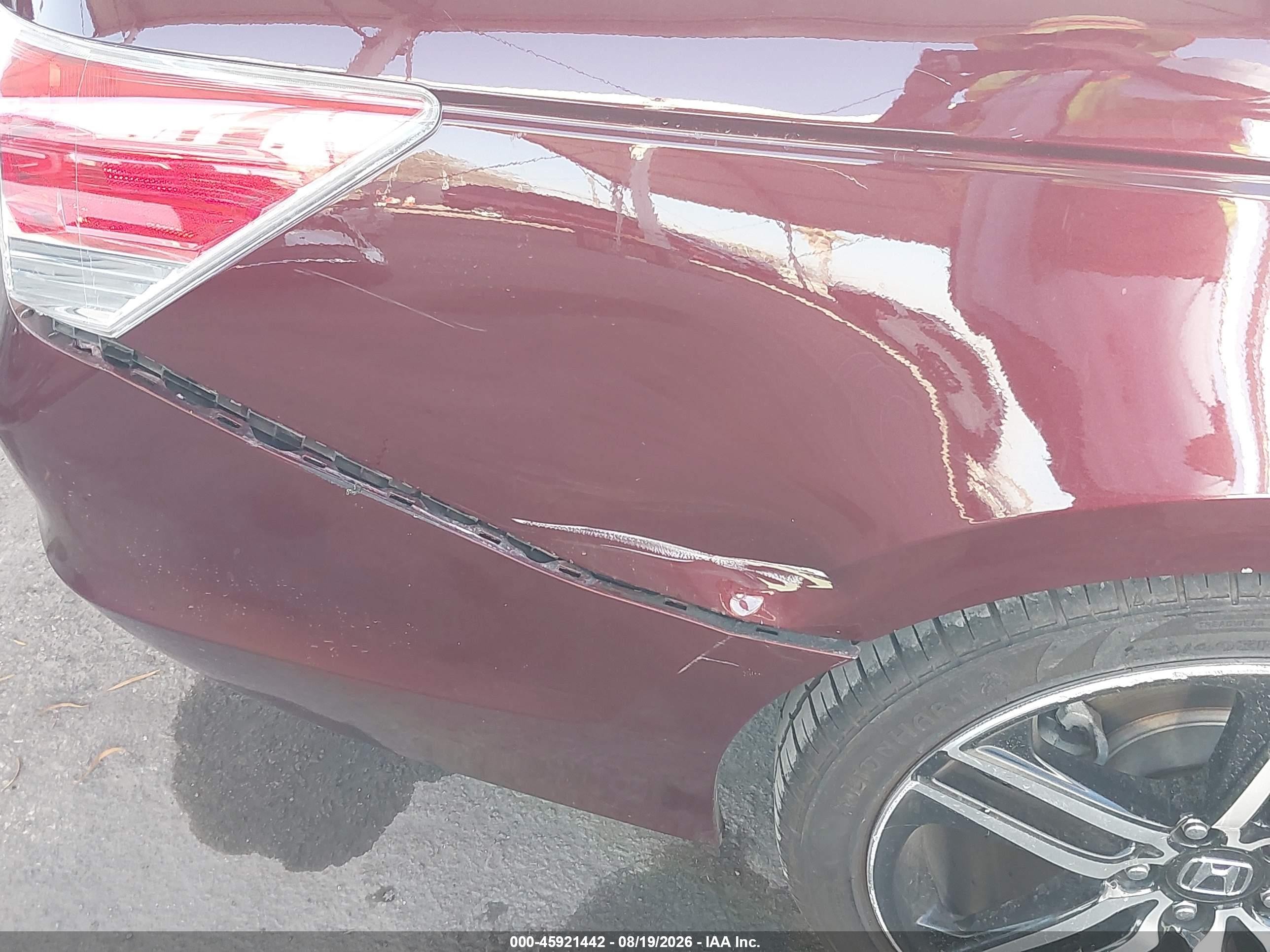 2010 Honda Accord 2.4 Lx Red vin: 1HGCP2F34AA049673