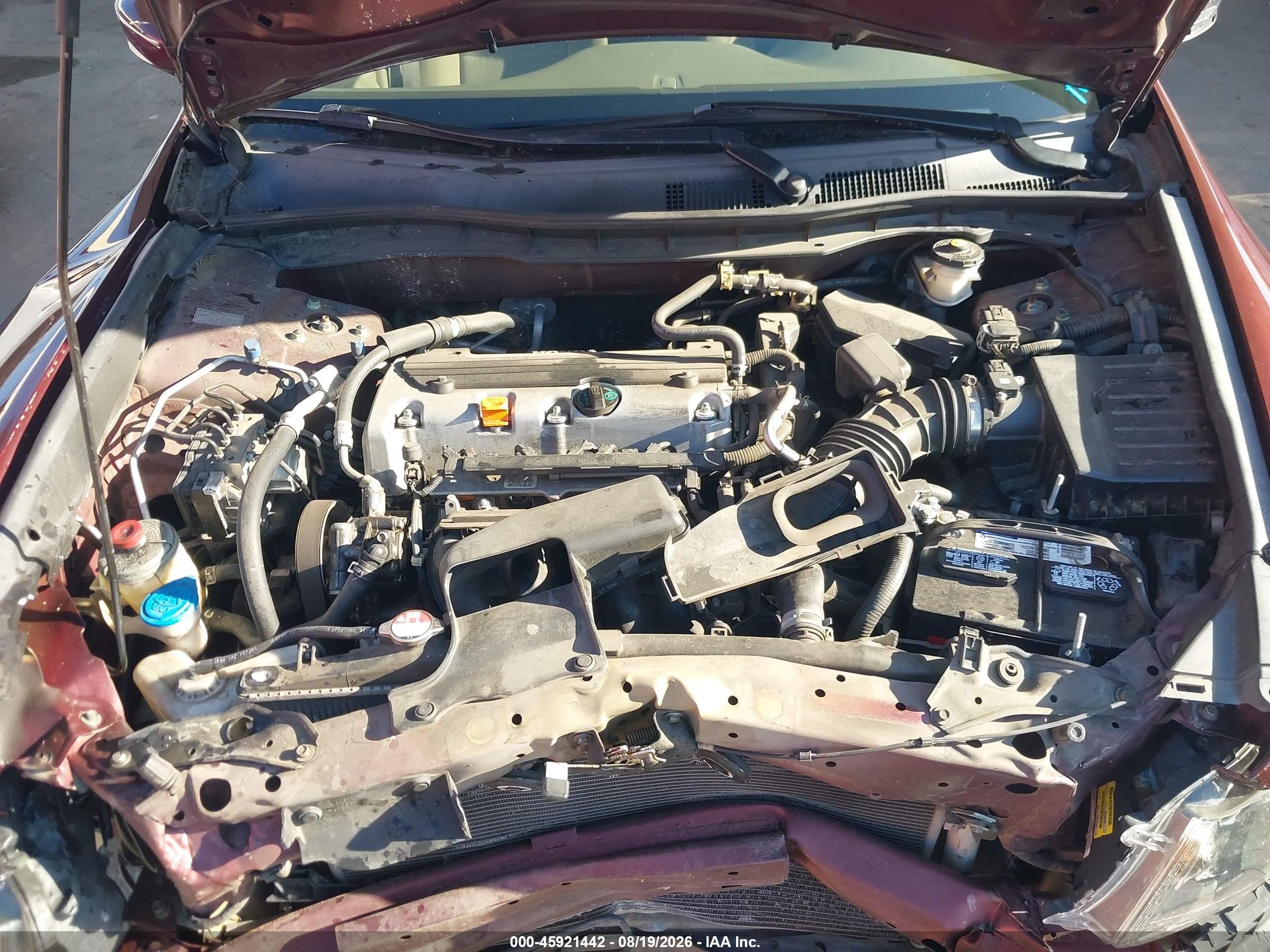 2010 Honda Accord 2.4 Lx Red vin: 1HGCP2F34AA049673