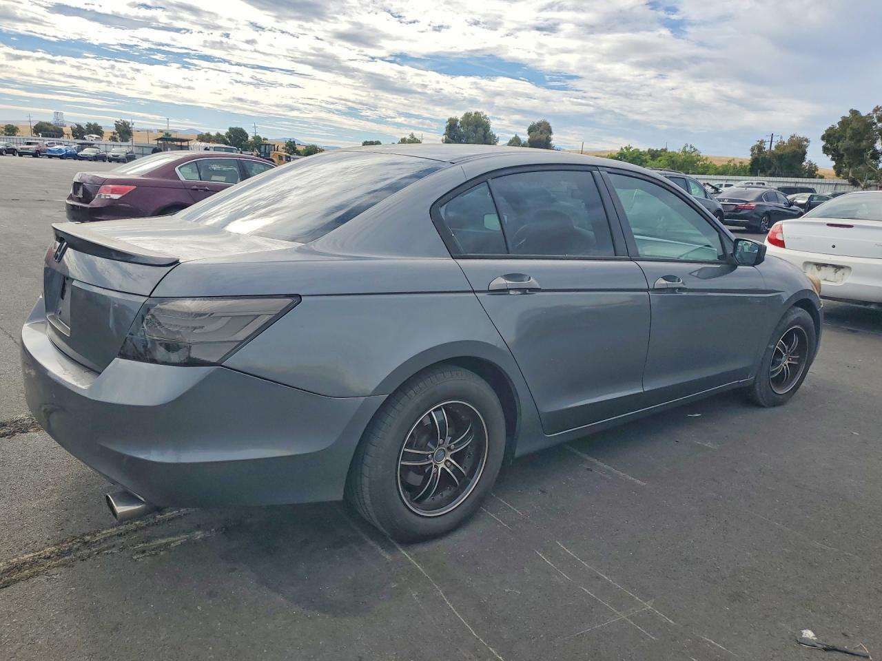 2010 Honda Accord Lx Gray vin: 1HGCP2F34AA081572