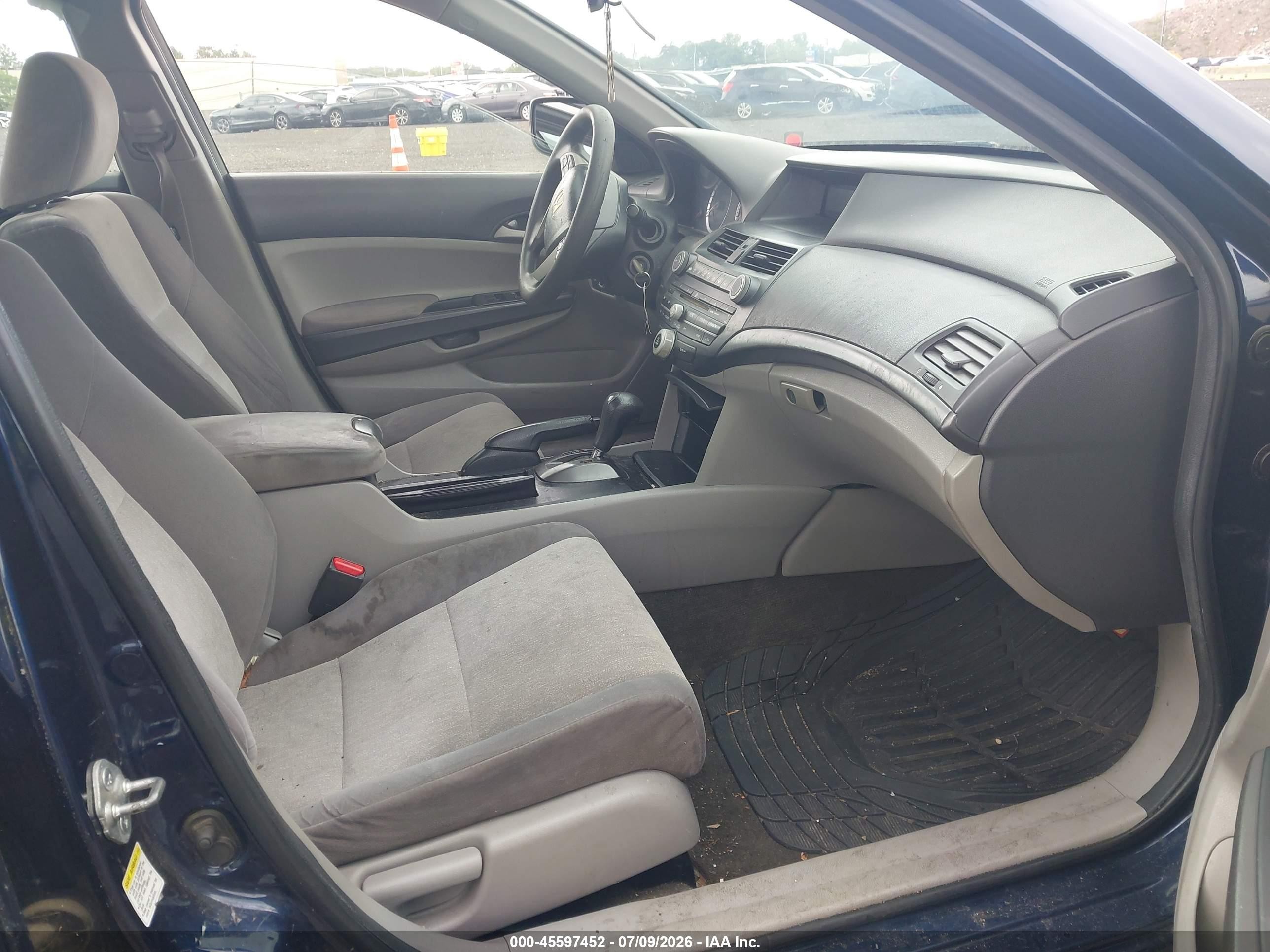 2010 Honda Accord 2.4 Lx Blue vin: 1HGCP2F34AA136781
