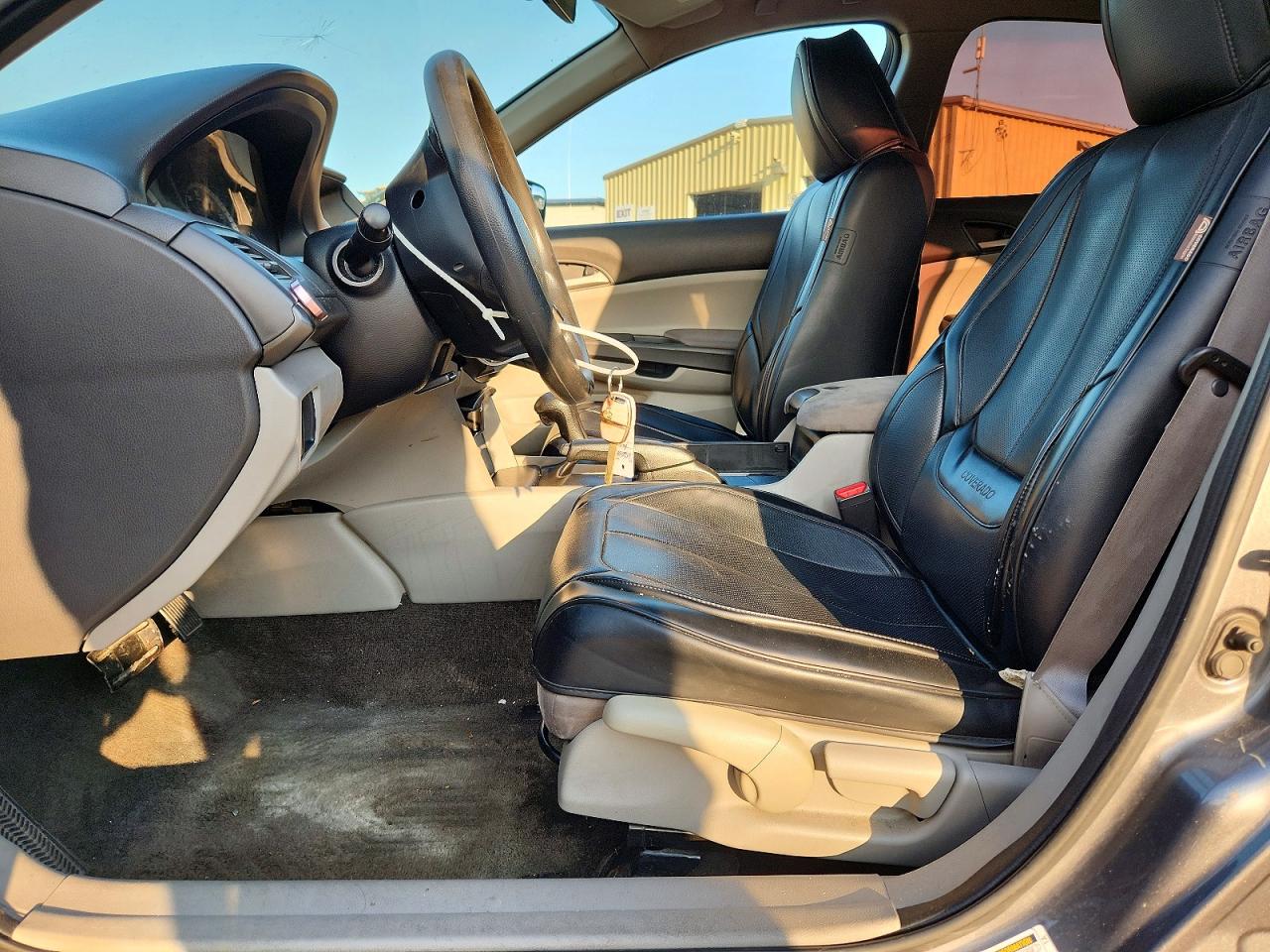 2010 Honda Accord Gray vin: 1HGCP2F34AA137784