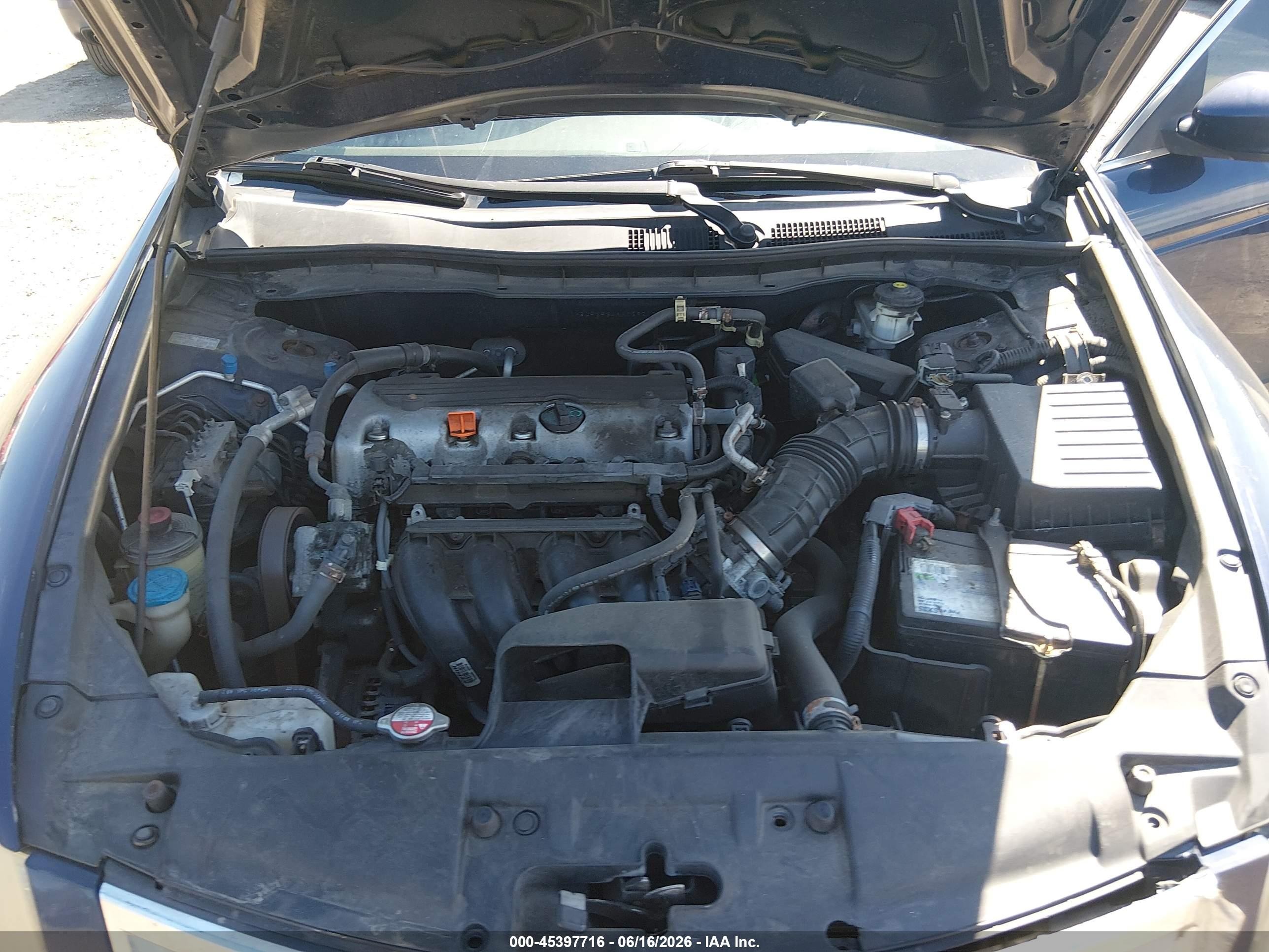 2010 Honda Accord 2.4 Lx Blue vin: 1HGCP2F34AA139213