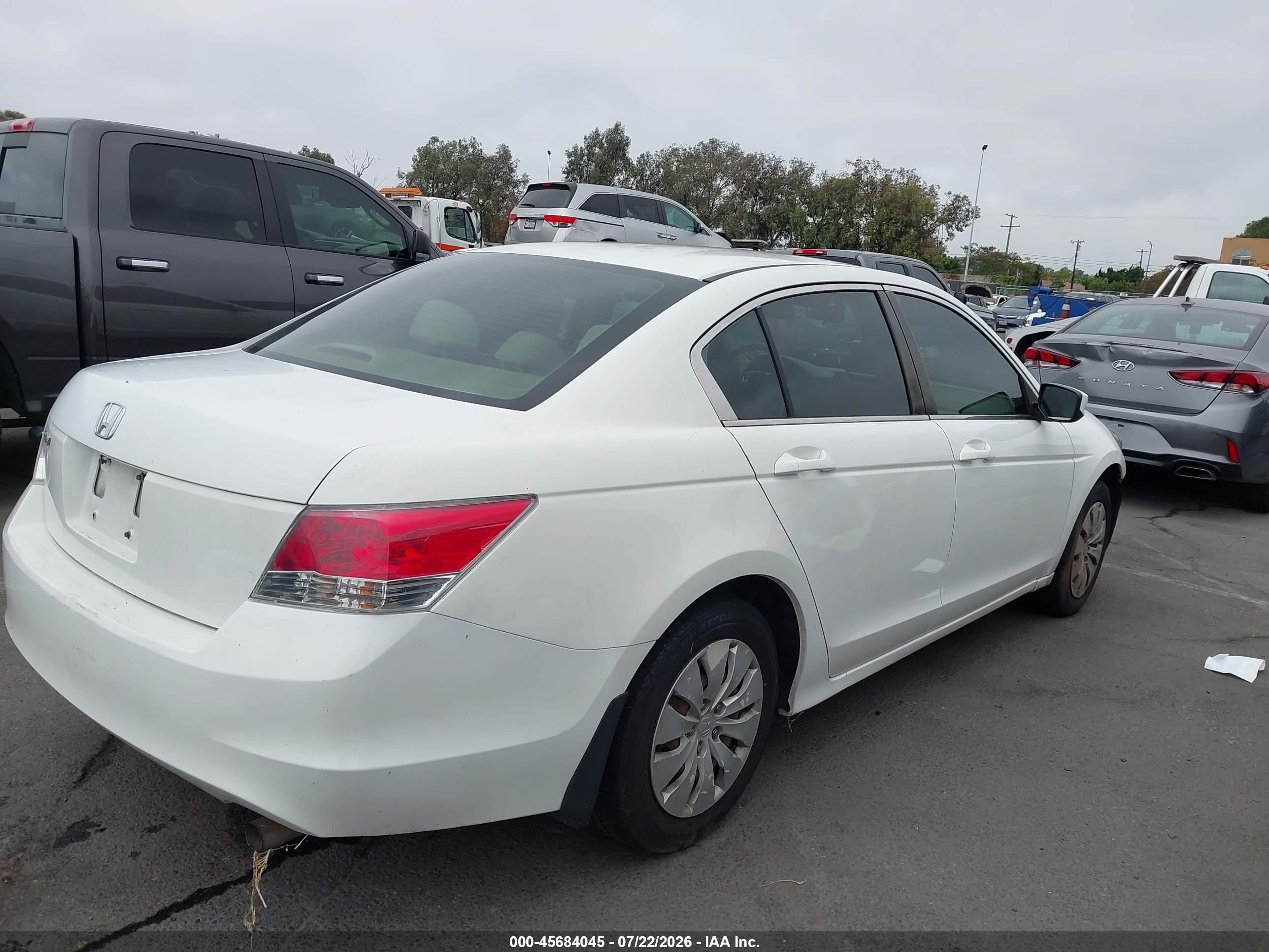 2010 Honda Accord 2.4 Lx White vin: 1HGCP2F34AA177671