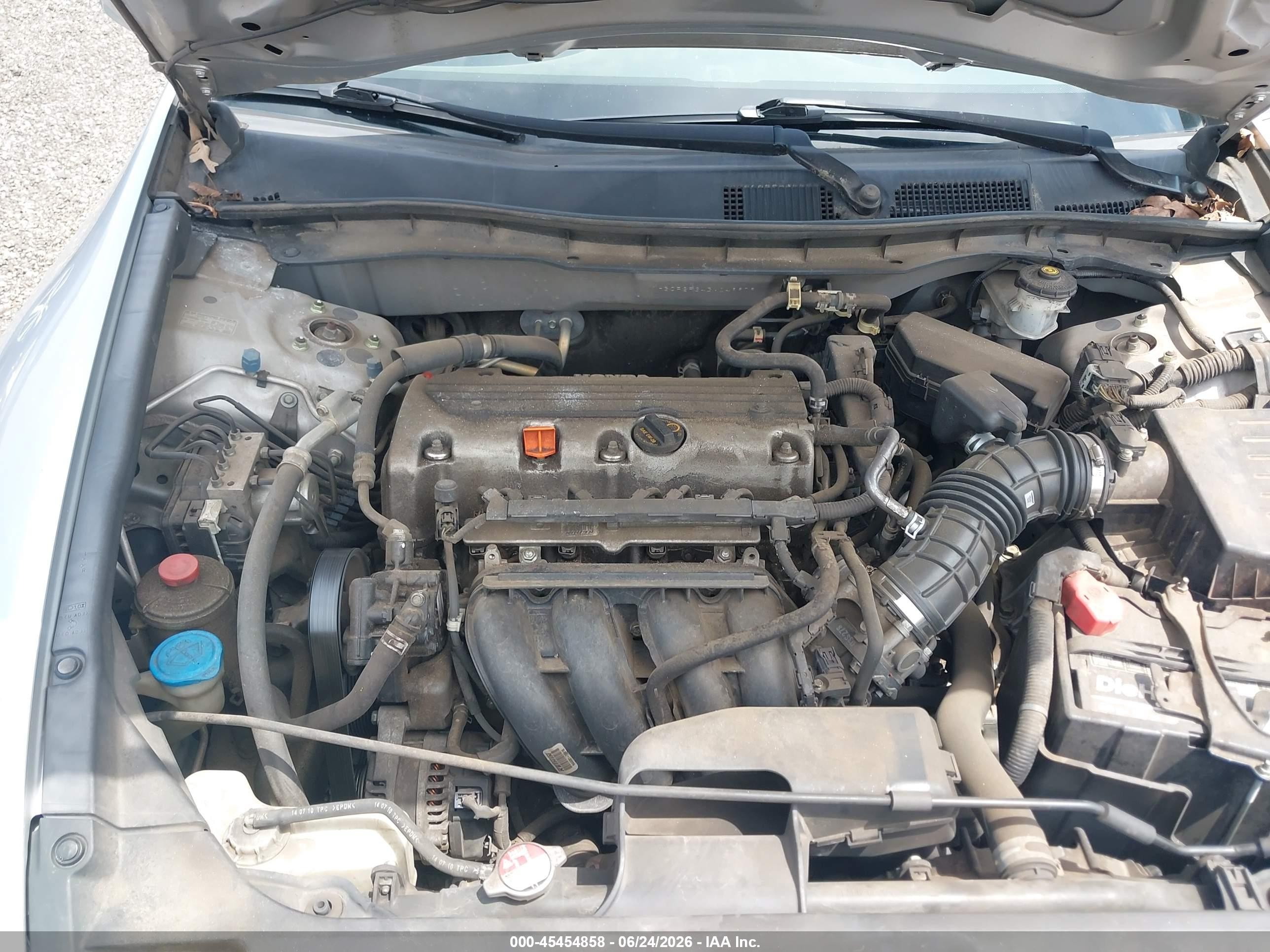 2011 Honda Accord 2.4 Lx Серебряный vin: 1HGCP2F34BA049979