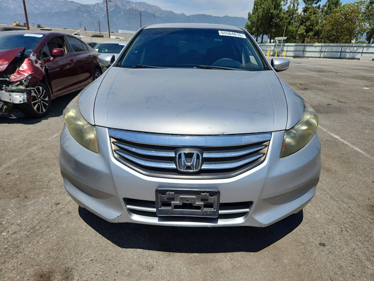 2011 Honda Accord Lx Silver vin: 1HGCP2F34BA054891