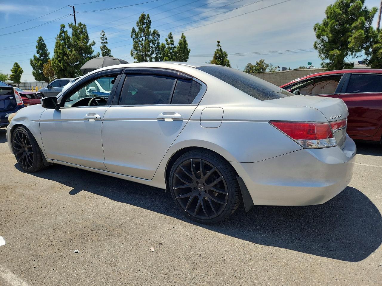 2011 Honda Accord Lx Silver vin: 1HGCP2F34BA054891