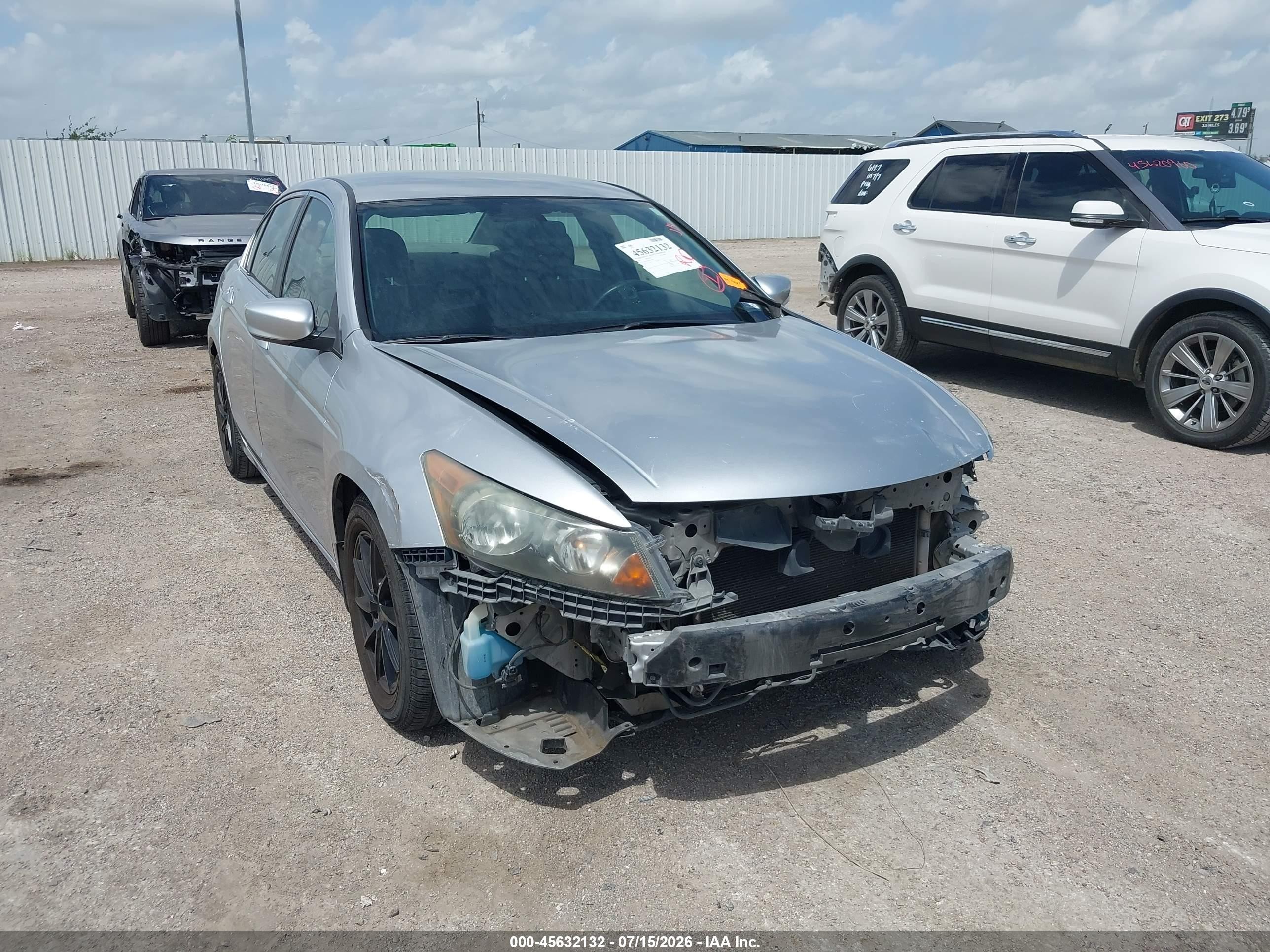 2011 Honda Accord 2.4 Lx Silver vin: 1HGCP2F34BA066006