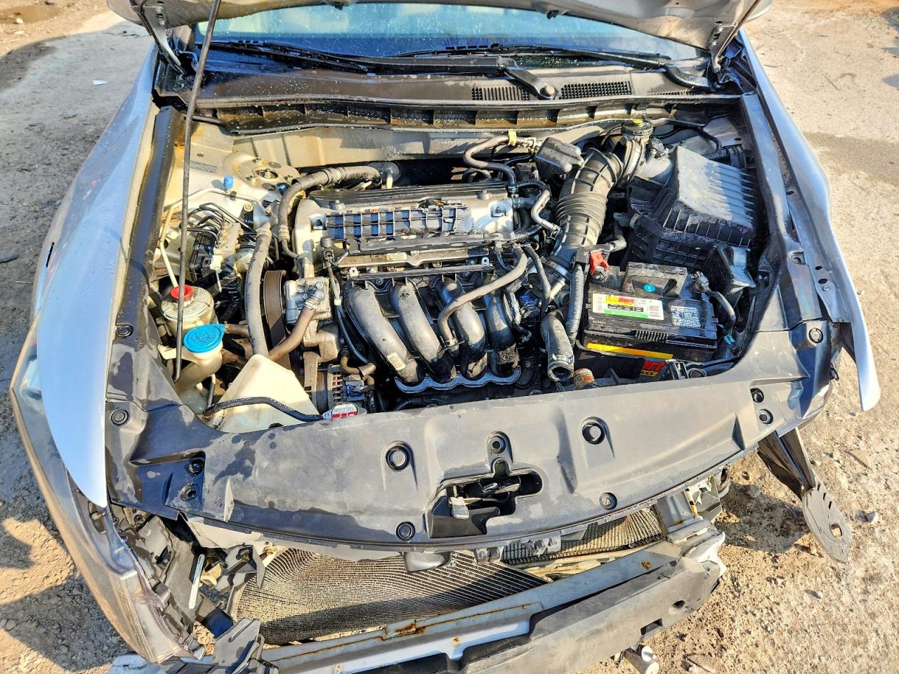 2011 Honda Accord Lx Silver vin: 1HGCP2F34BA095960