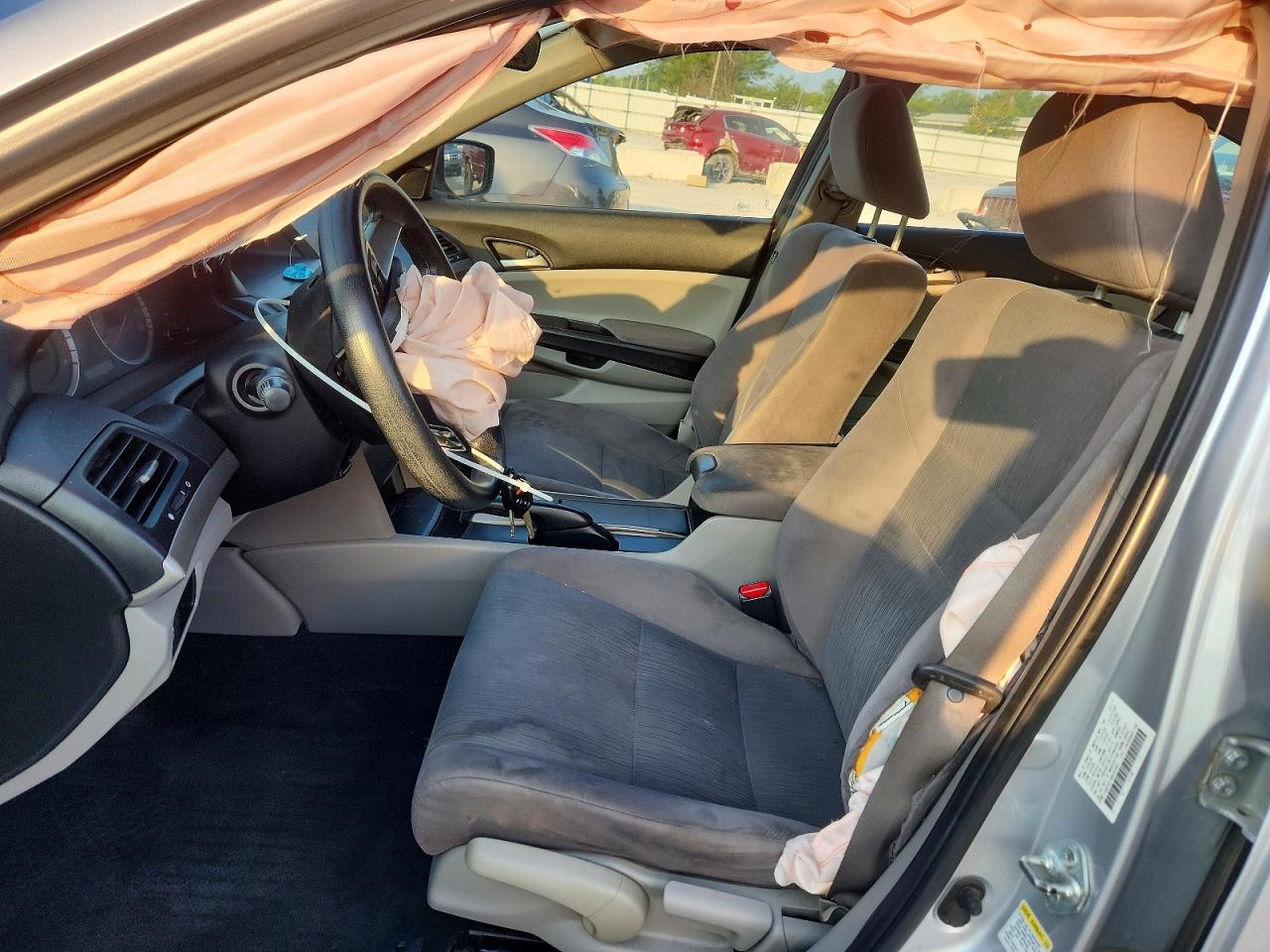 2011 Honda Accord Lx Silver vin: 1HGCP2F34BA095960