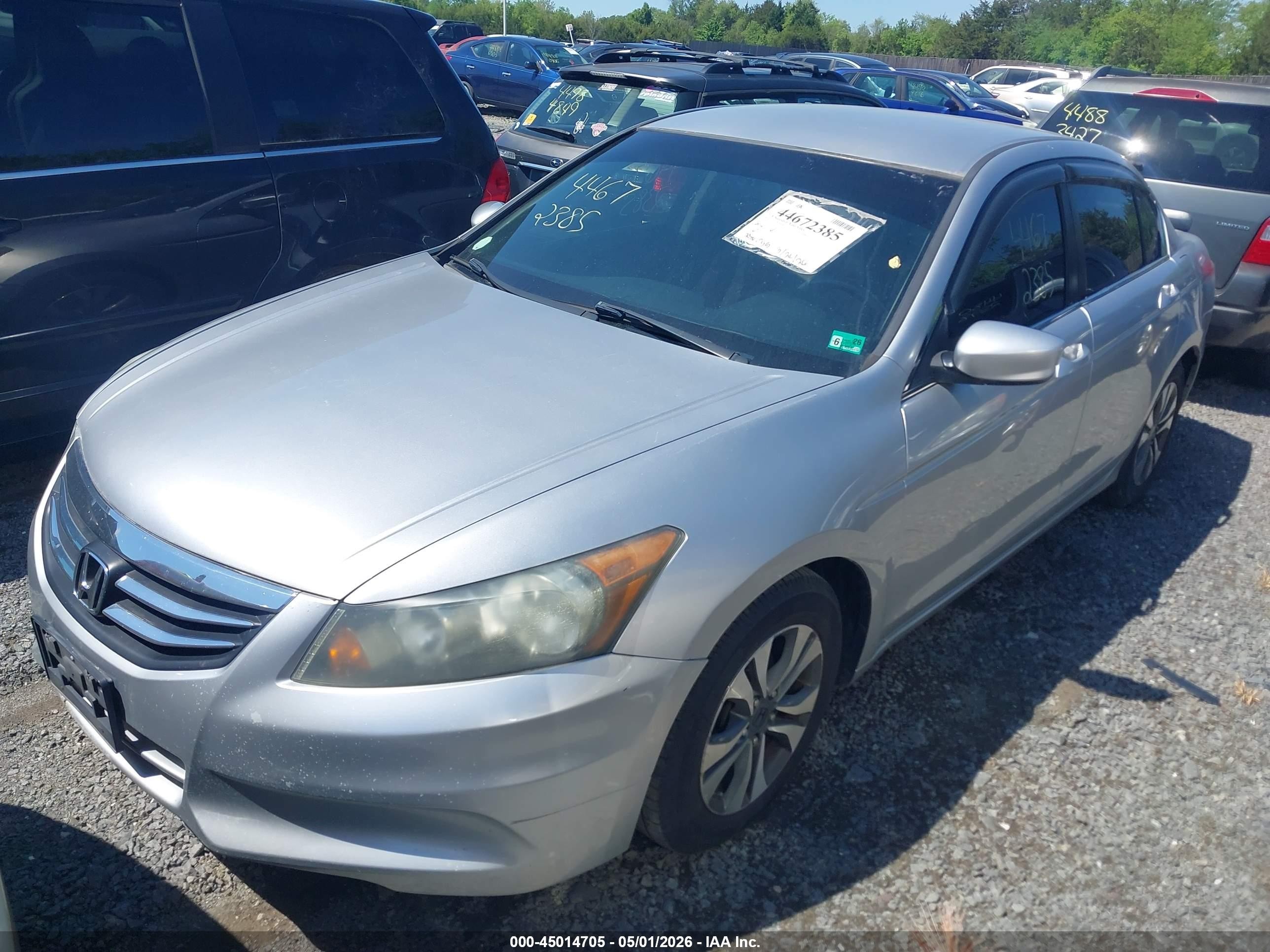 2011 Honda Accord 2.4 Lx Silver vin: 1HGCP2F34BA115933