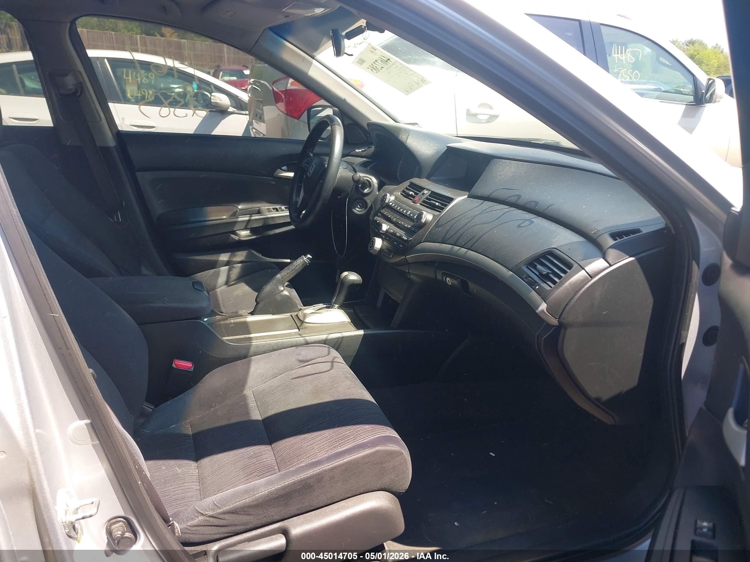 2011 Honda Accord 2.4 Lx Silver vin: 1HGCP2F34BA115933