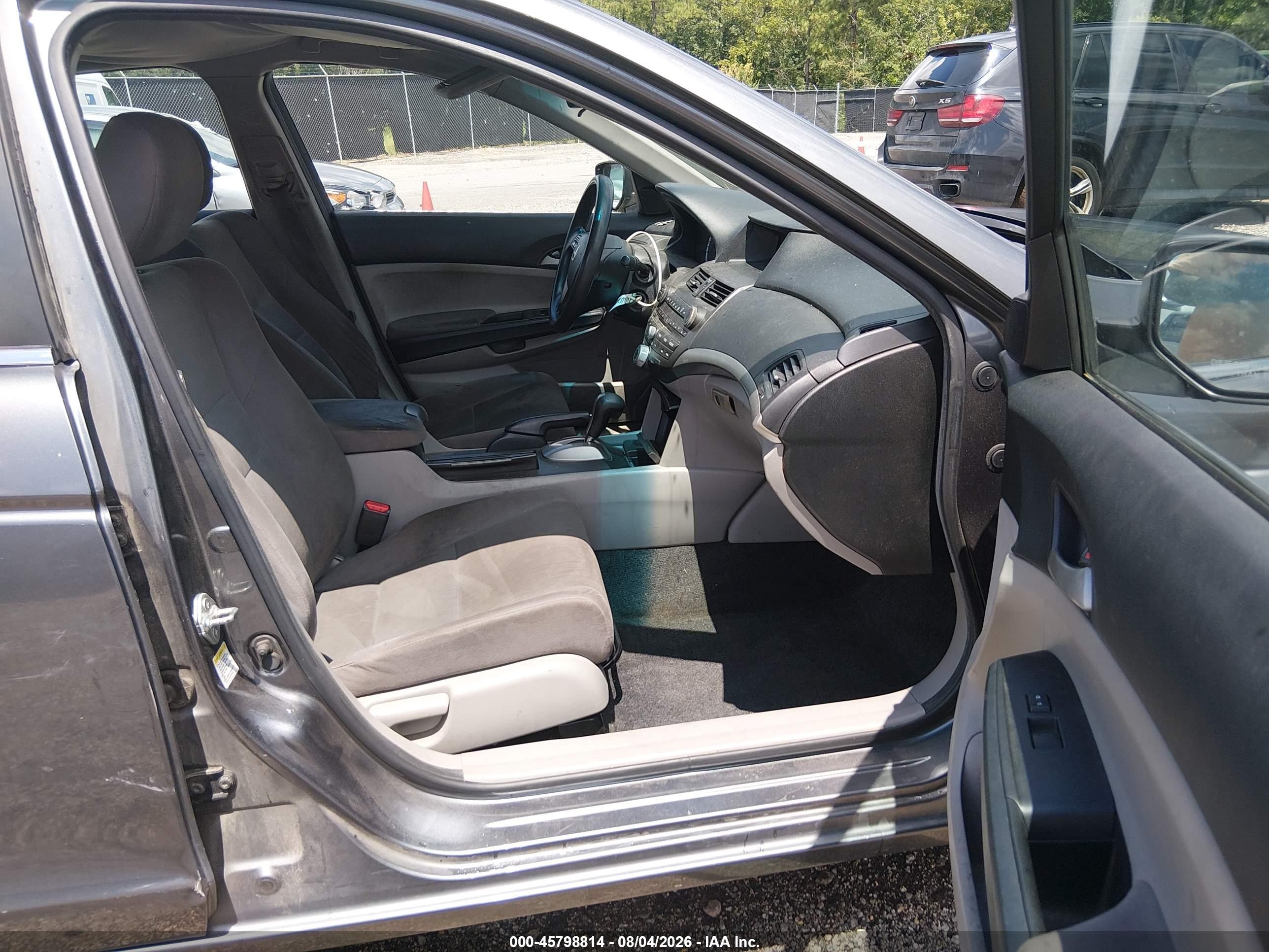 2011 Honda Accord 2.4 Lx Серый vin: 1HGCP2F34BA146566