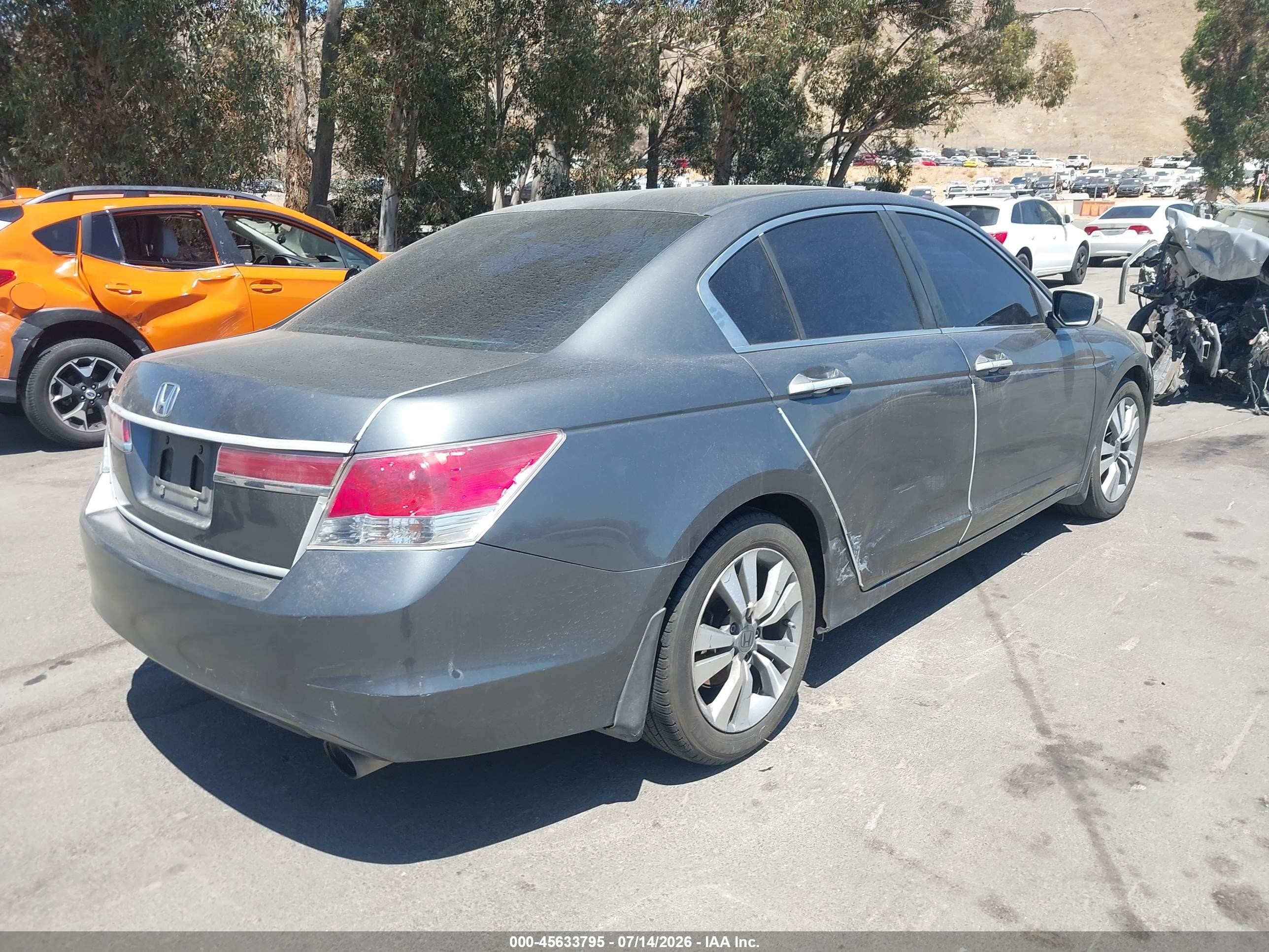 2012 Honda Accord Sdn Lx Серый vin: 1HGCP2F34CA049370