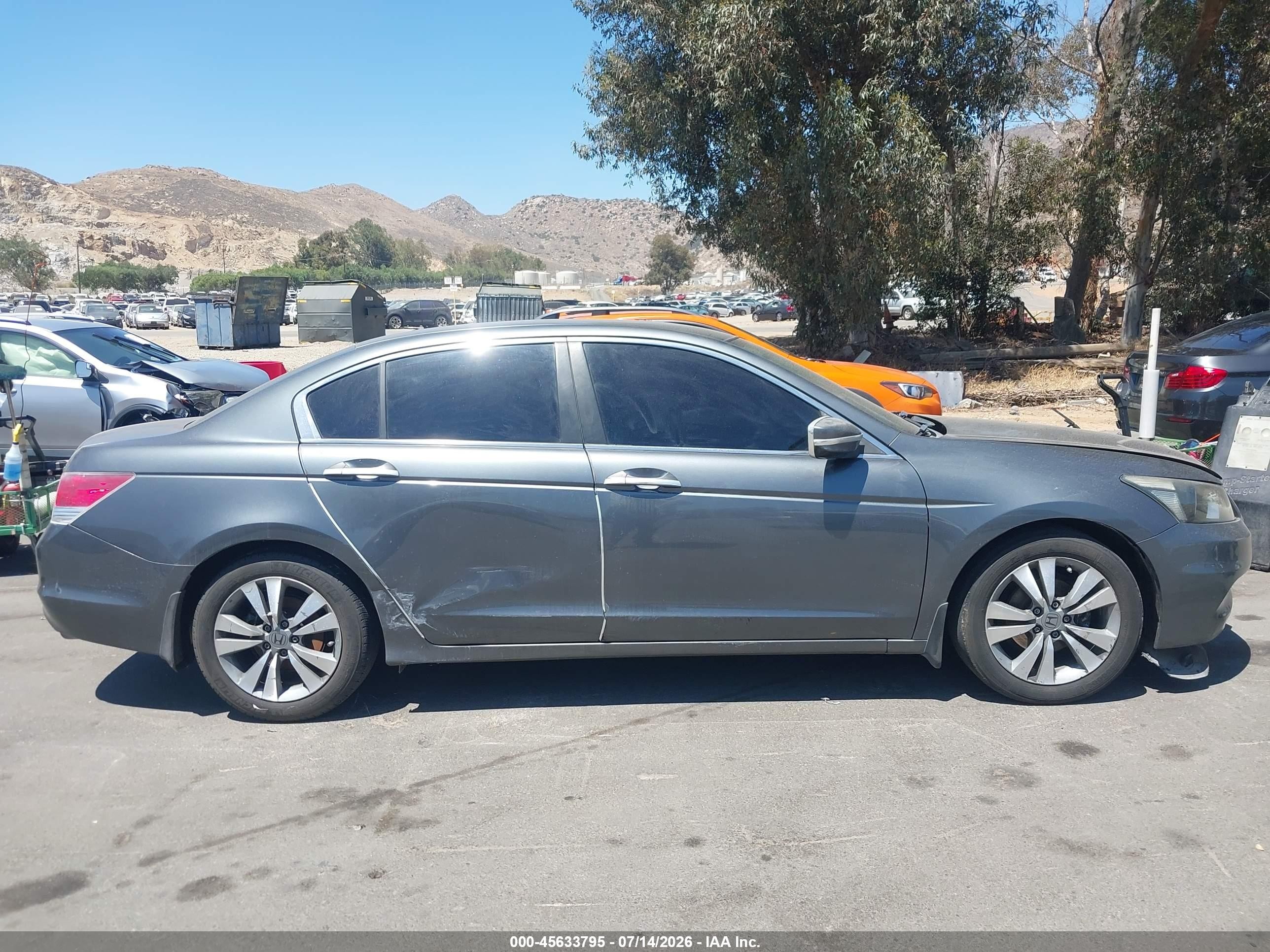 2012 Honda Accord Sdn Lx Серый vin: 1HGCP2F34CA049370