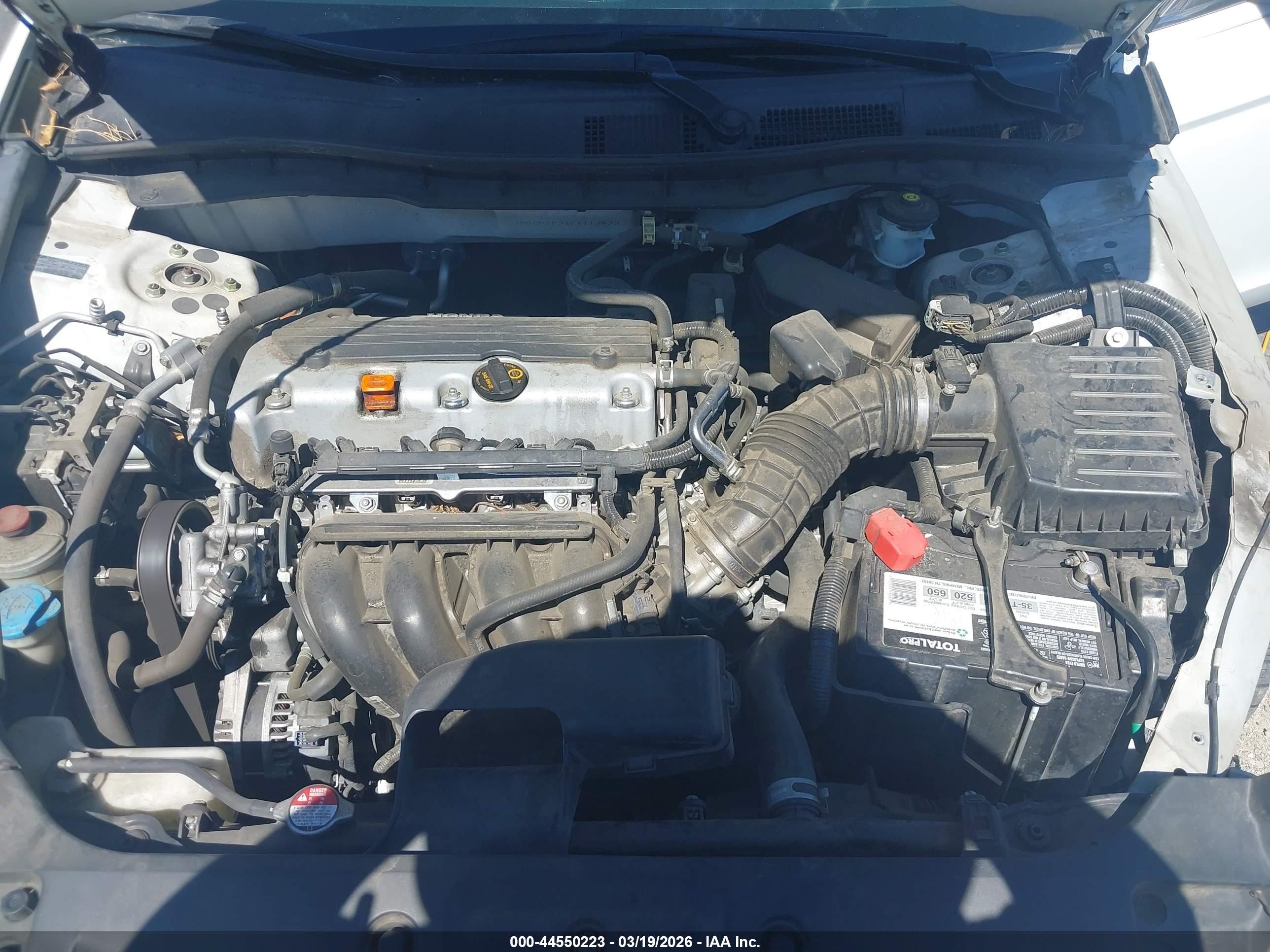 2012 Honda Accord 2.4 Lx White vin: 1HGCP2F34CA113830
